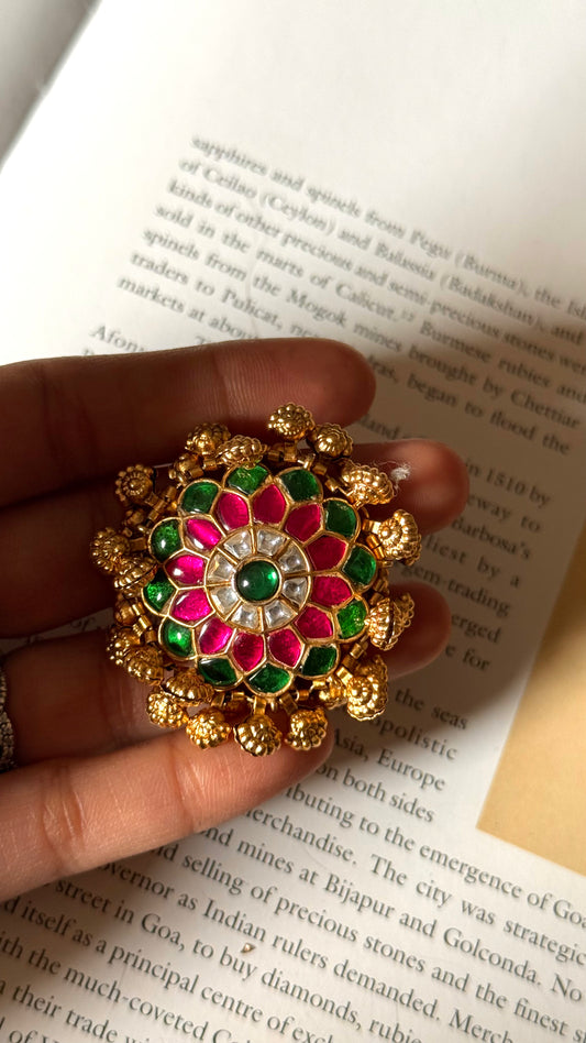 Emerald & Rani pink flowerl rajwada ring