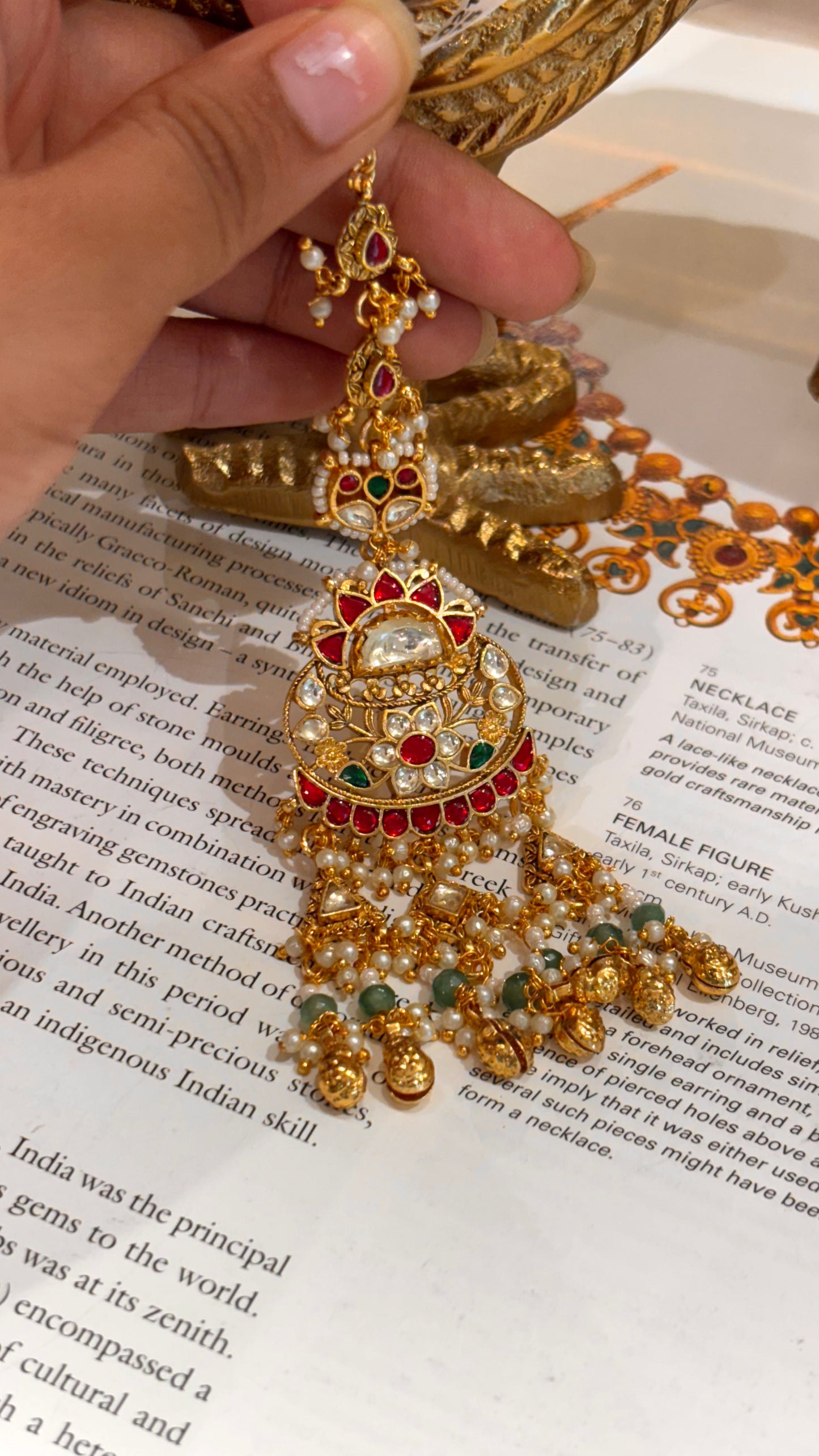 Heritage jadau Maangtika & earrings combo