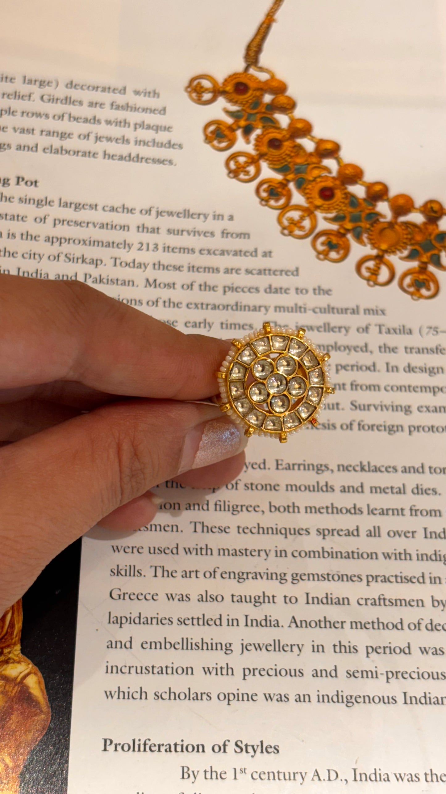 Paachi Kundan floral round ring