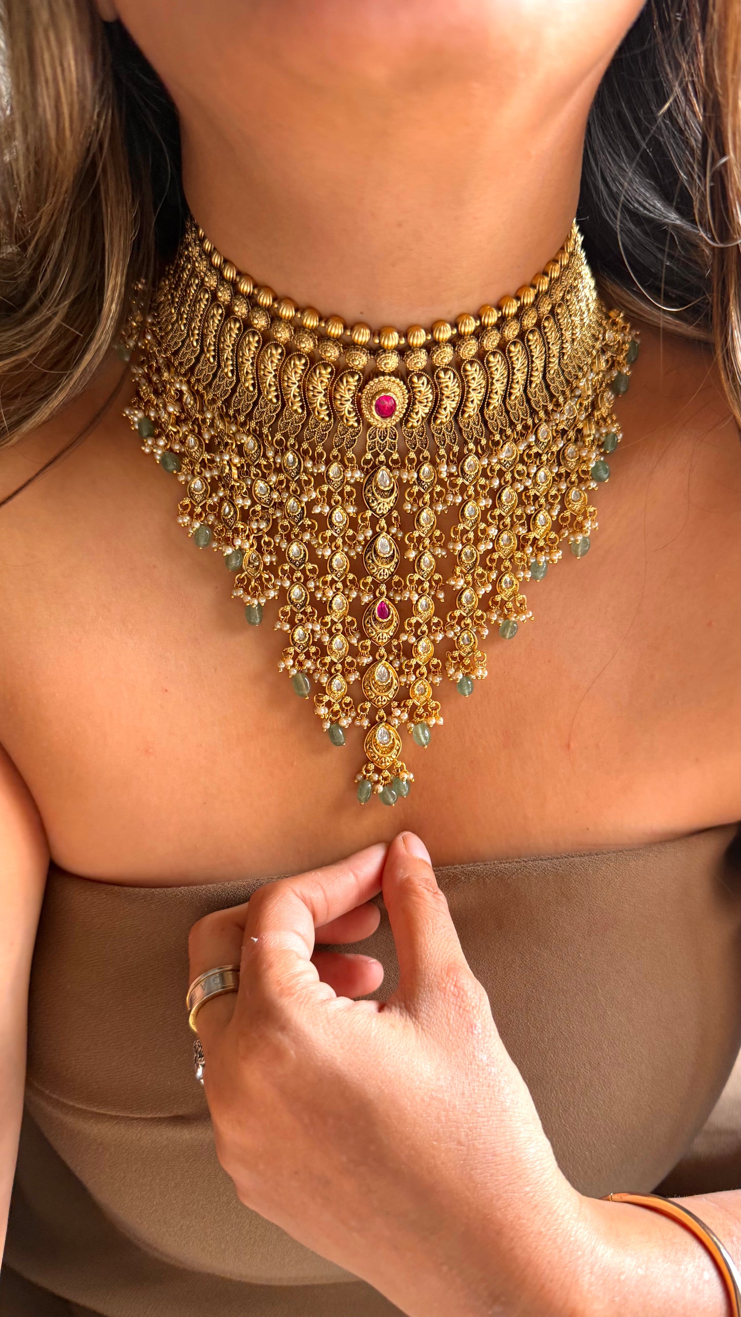 Rajwadi Aad style choker with Rani pink stone & waterfall detailing