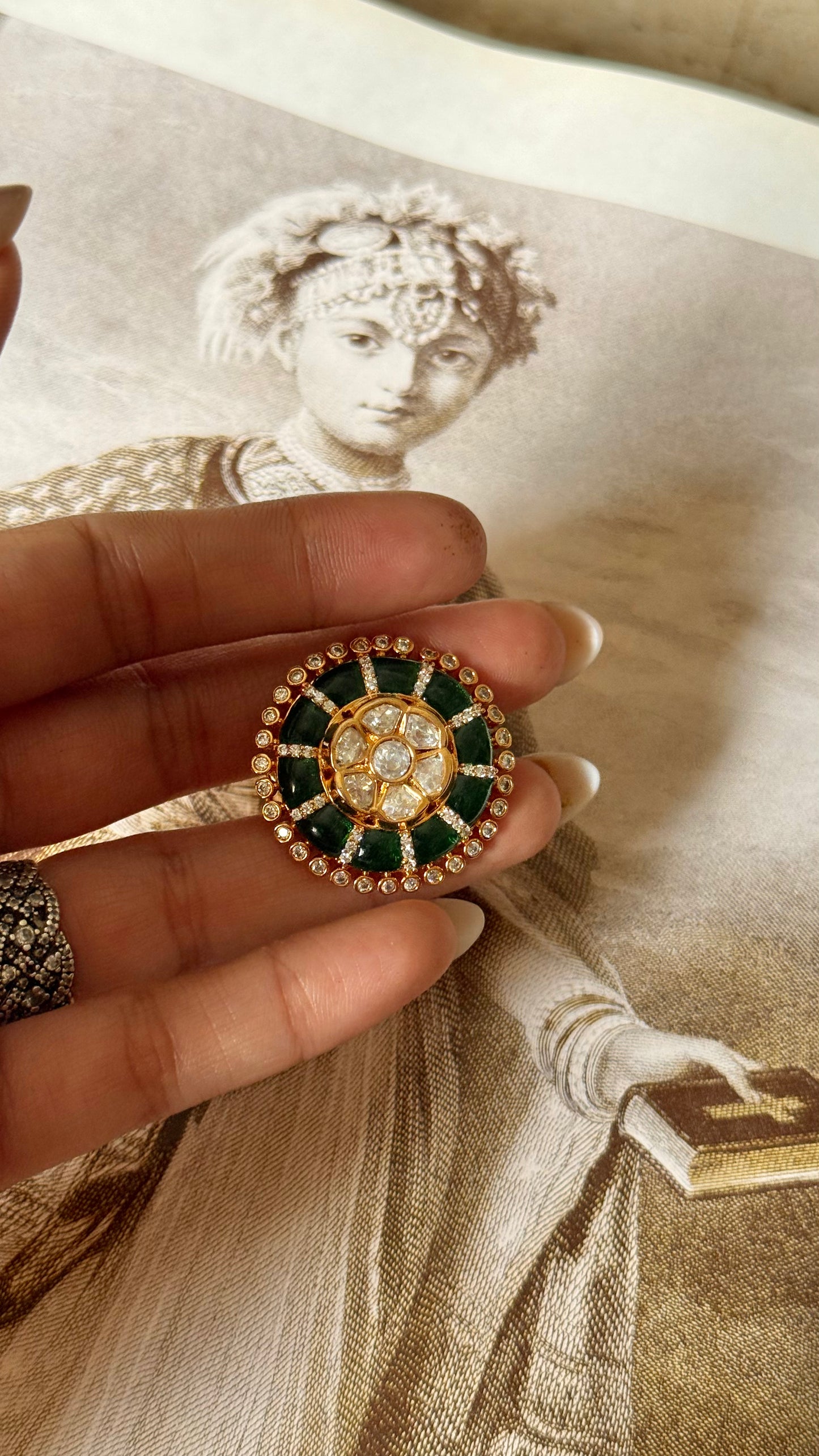 Emerald katdana adjustable ring