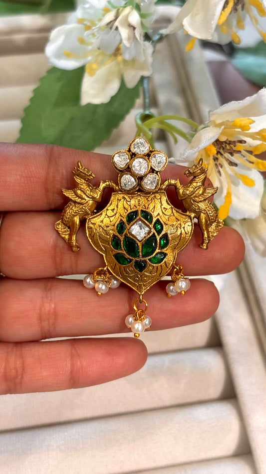 Emerald lotus kundan brooch