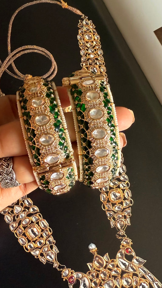 Emerald kat dana moissanite openable bangle