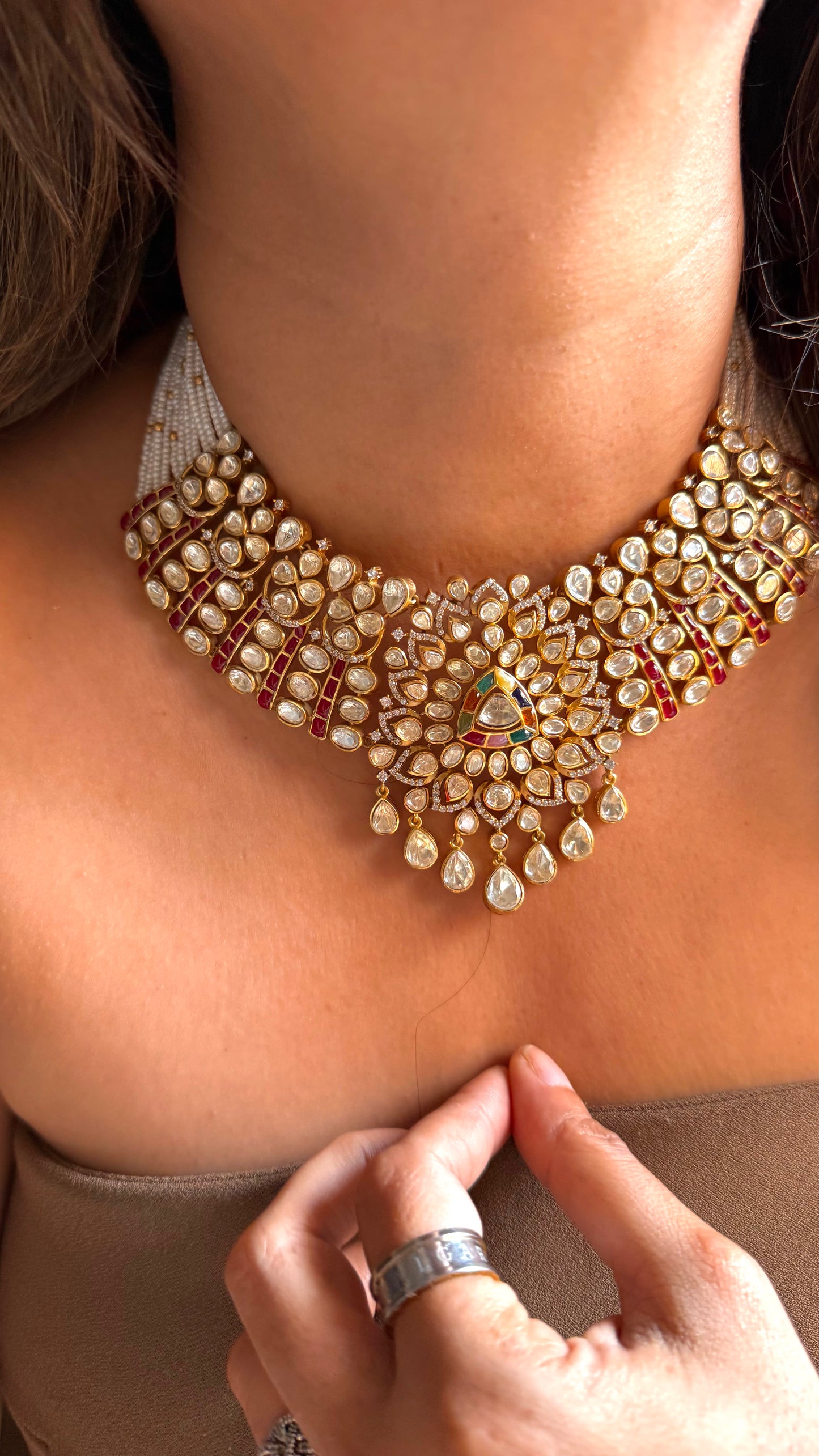 LV shade Polki Navratna Moissanite Necklace
