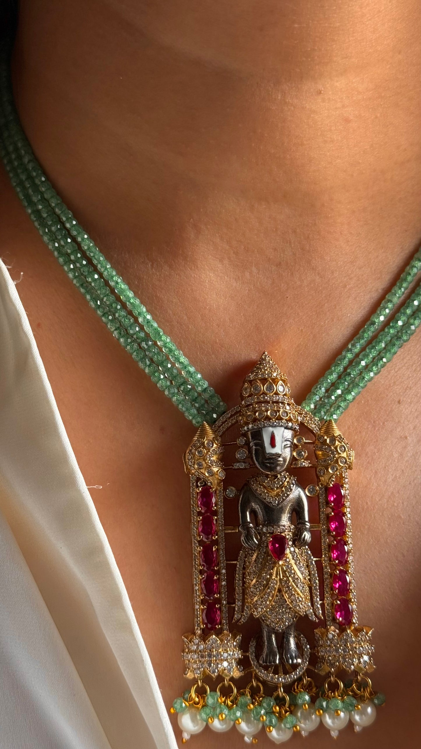 Lord venkateswara with mint pearl string pendant set