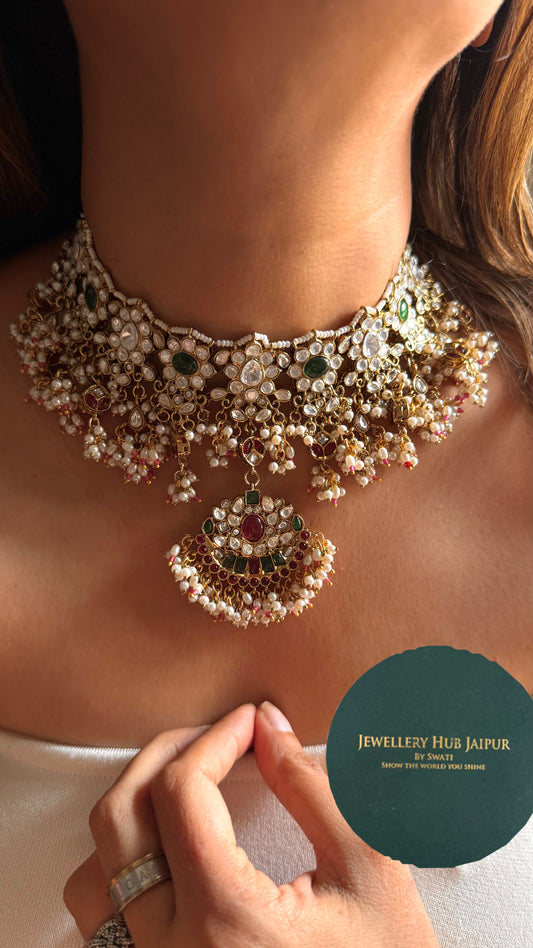 Floral ruby&emerald Rajwada Kundan with pearl detailing necklace