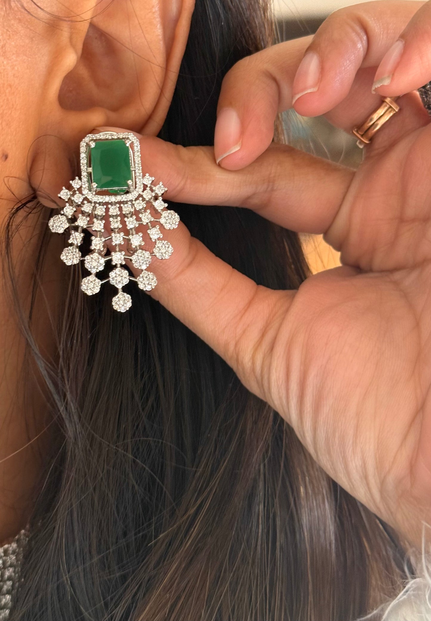 Emerald diamond statement choker set