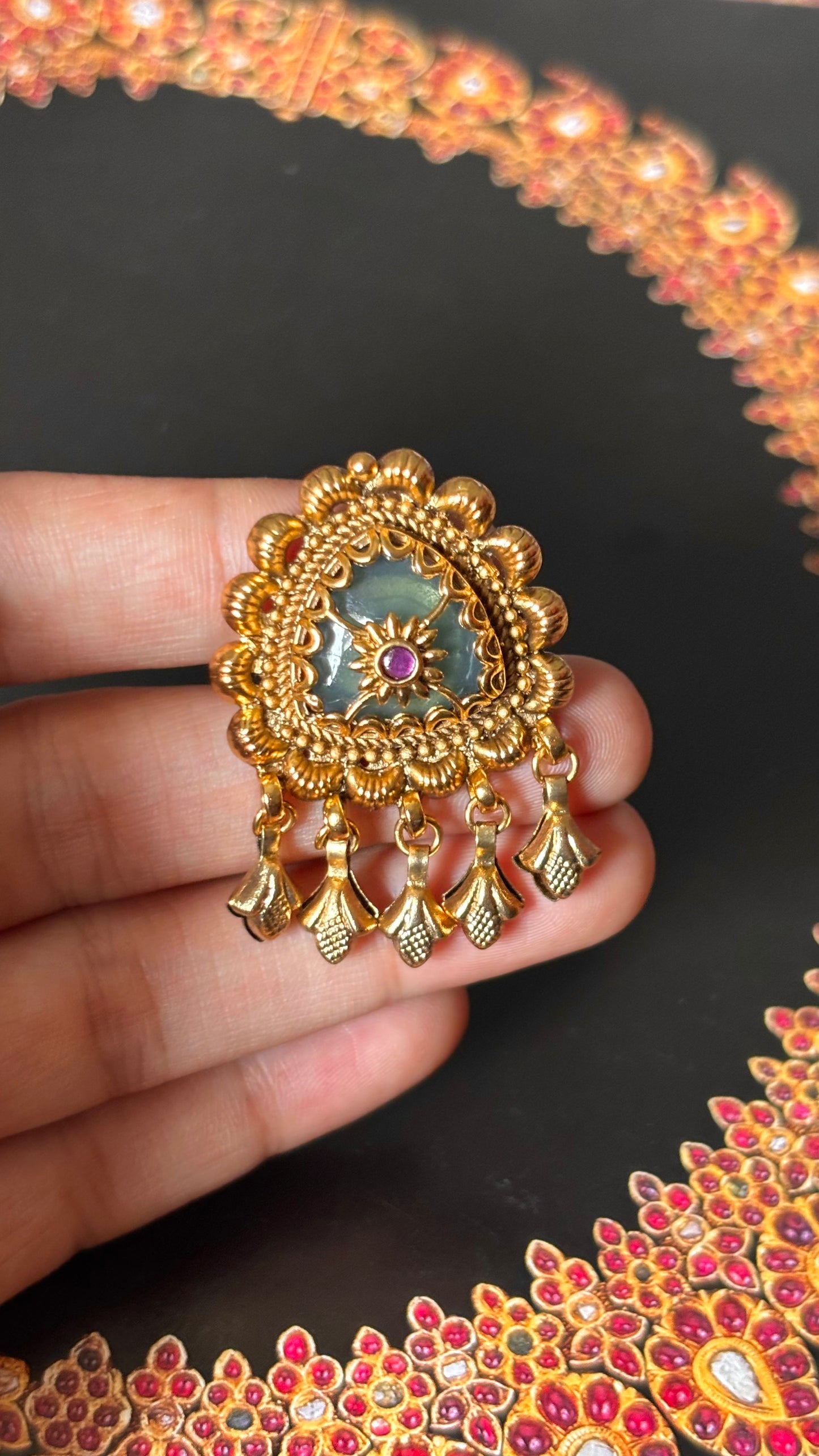 Rani pink floral nakashi golden adjustable ring