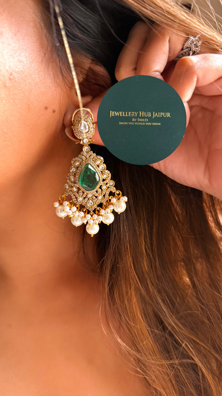 Emerald doublet moissanite polki with pearl choker set