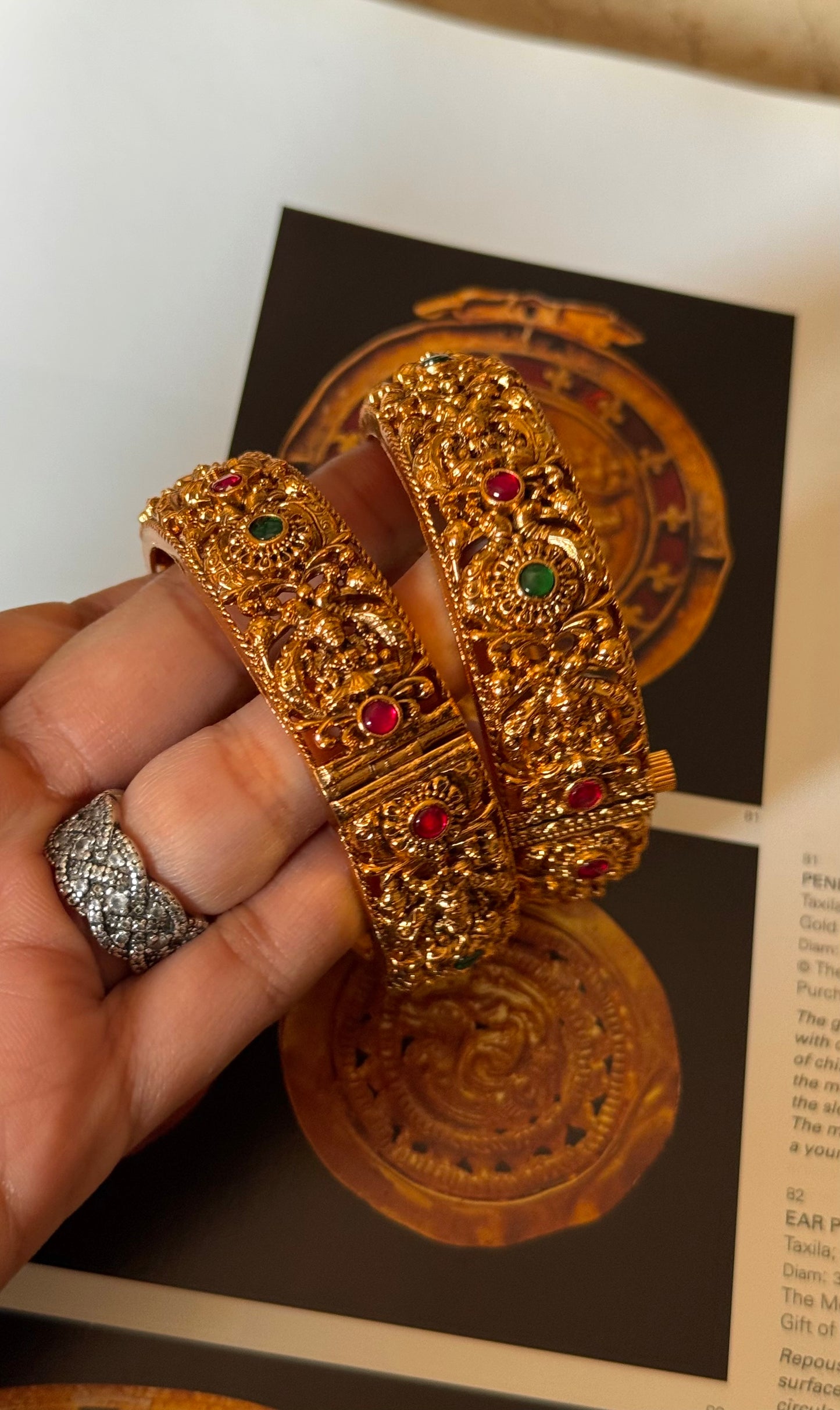 Goddess Lakshmi Ruby Emerald Rajwadi bangles
