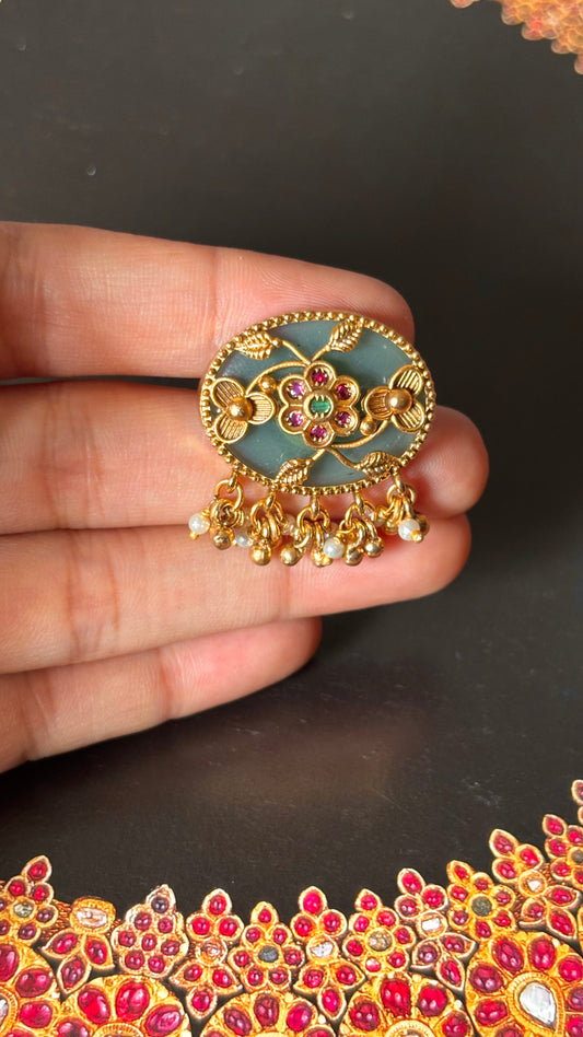 Nakashi floral rajwada ring
