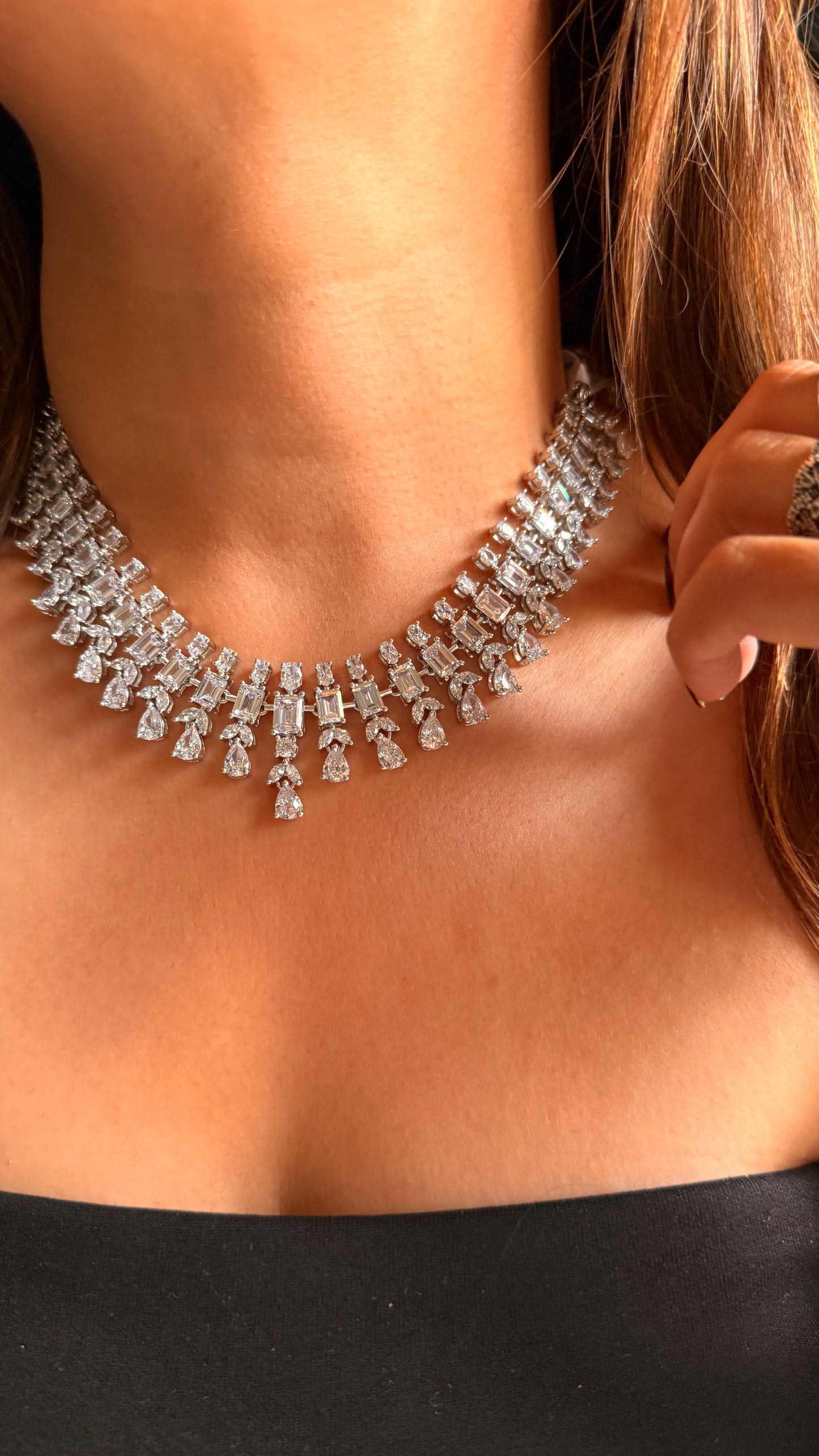 Block & drop shape cz diamond necklace