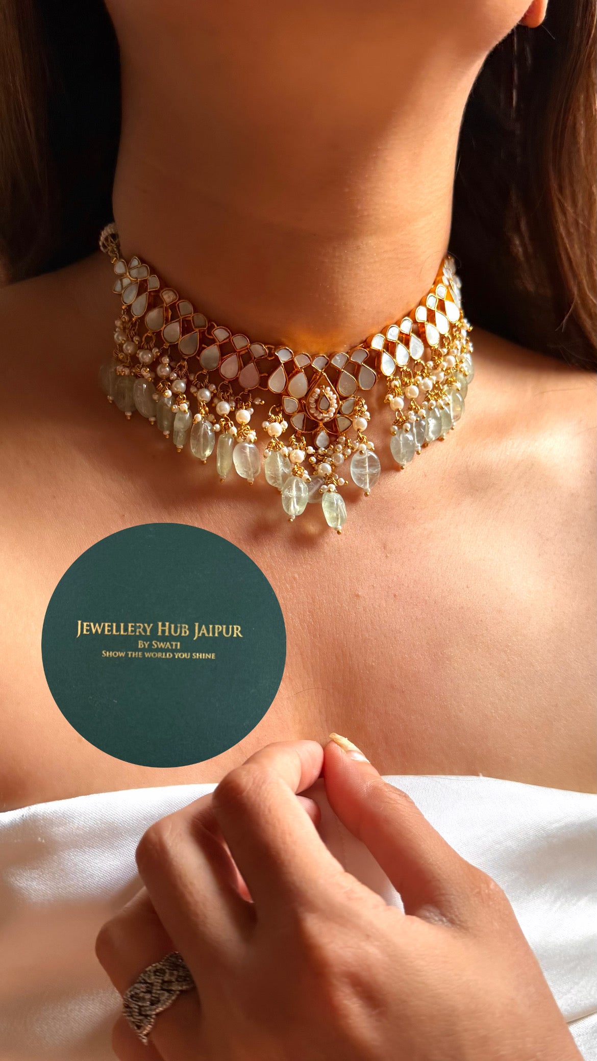 Mother of pearls with mint strawberries choker set