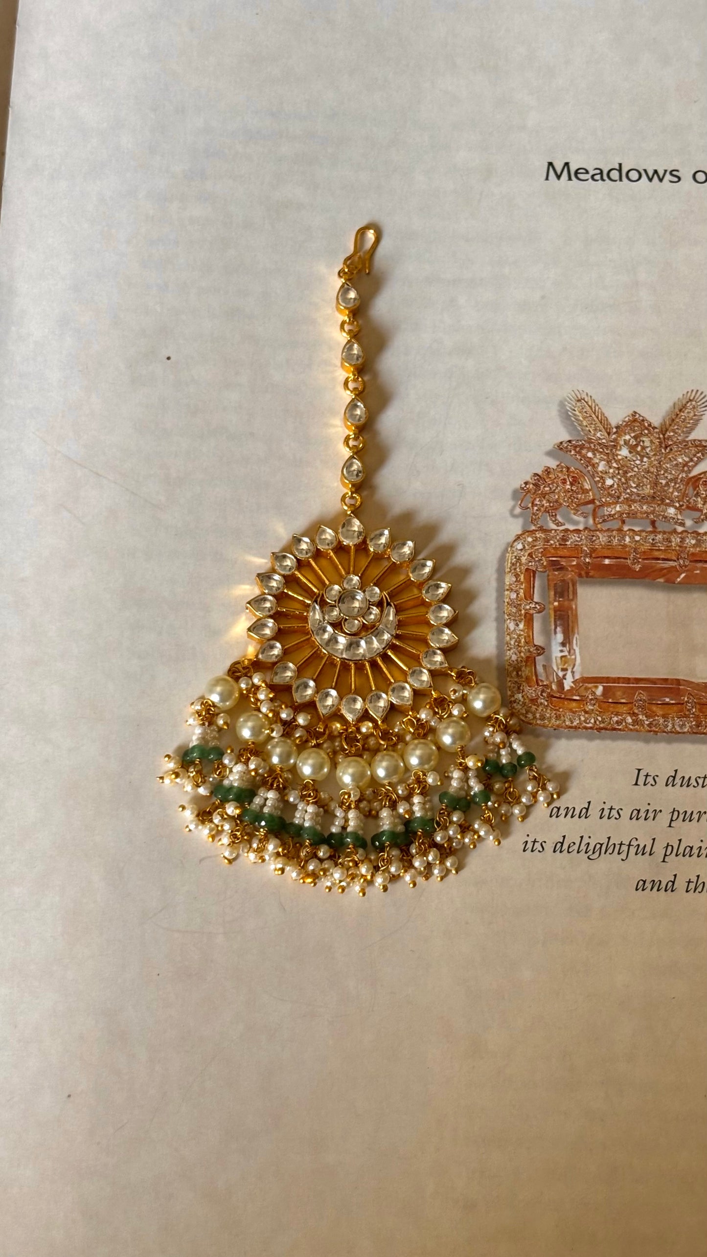 Pachi kundan gold plated with pearl detailing Maangtika