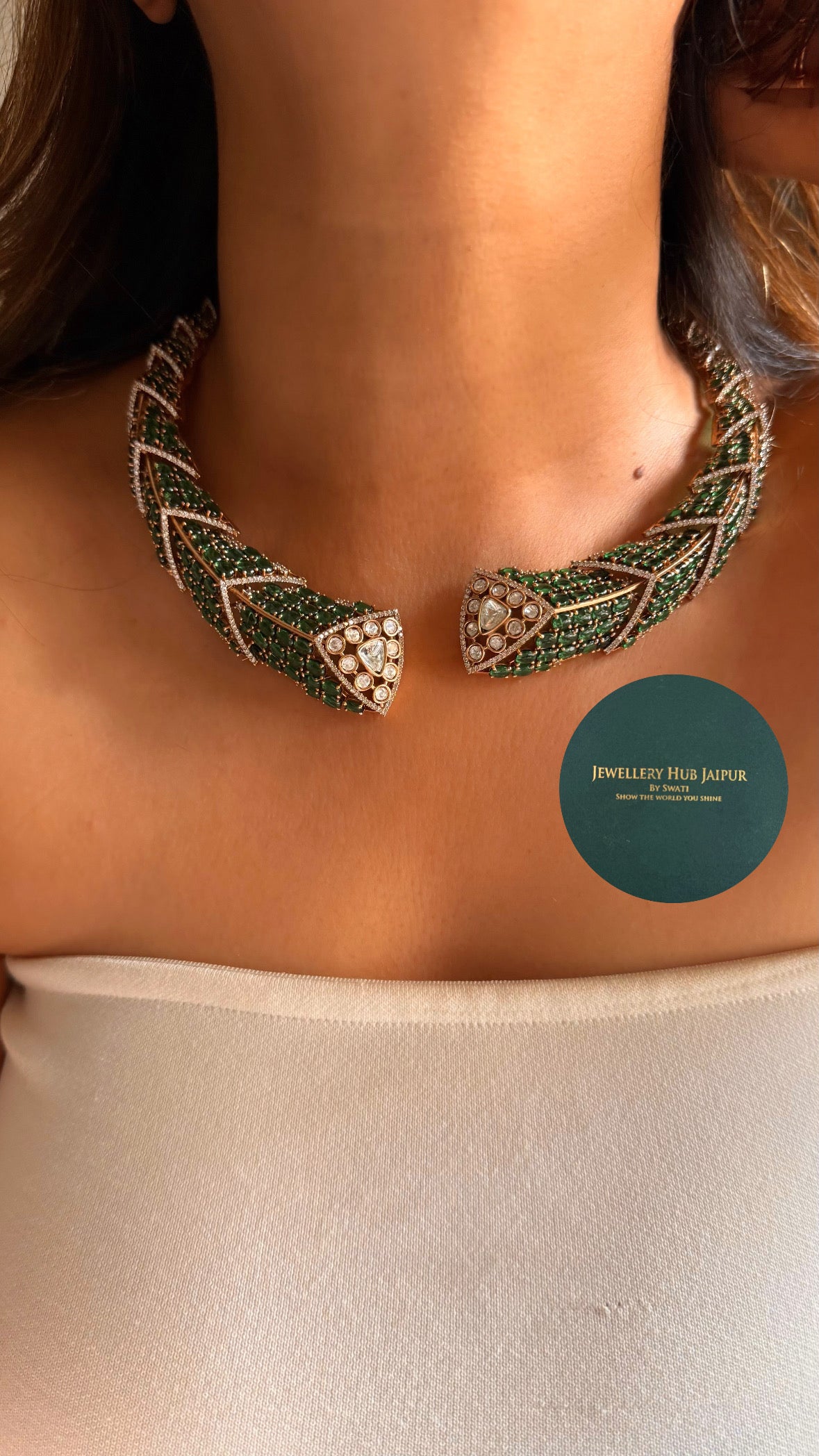 Designer Emerald & moissanite hasli