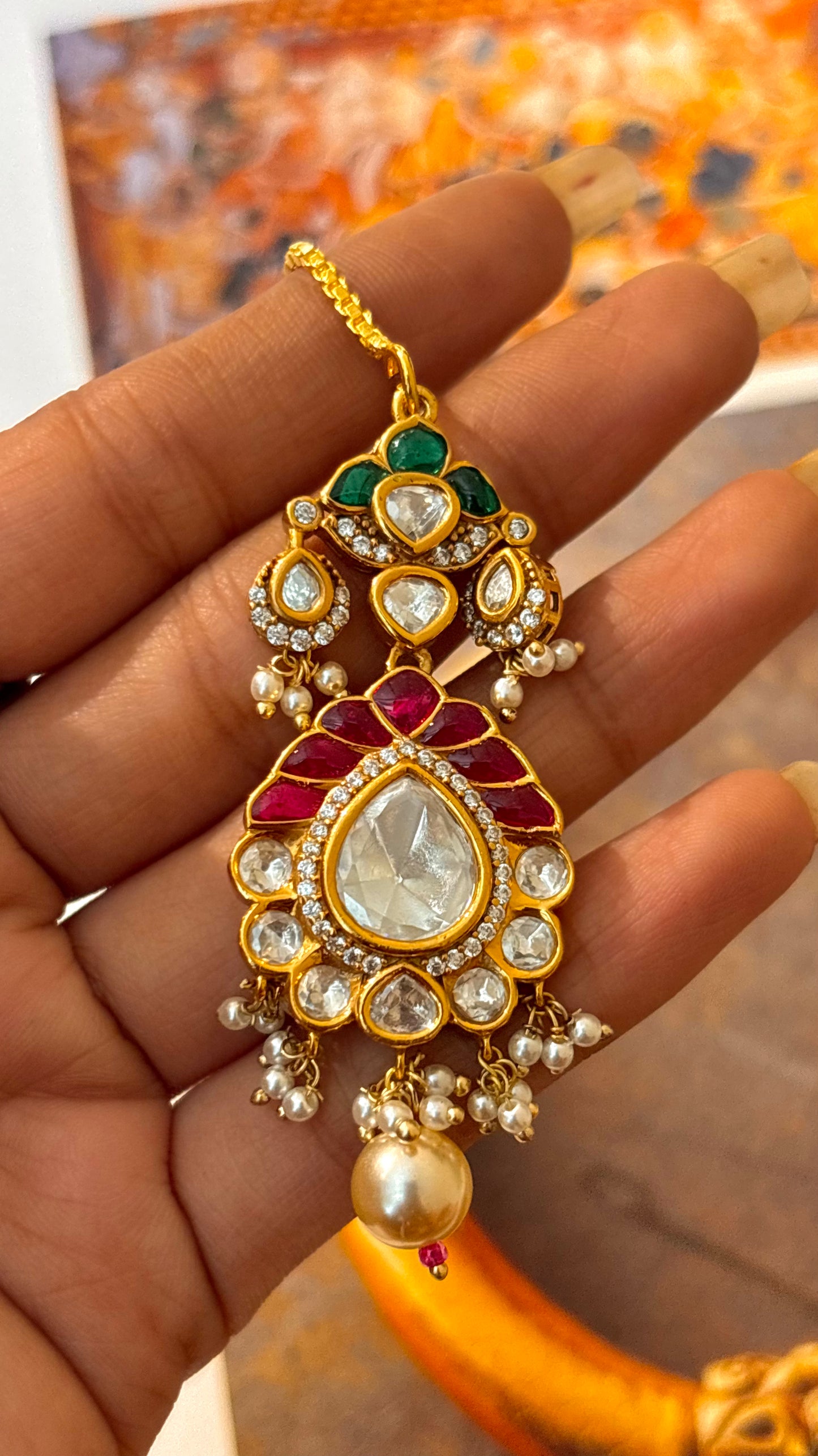 Ruby & emerald takkar work maangtika