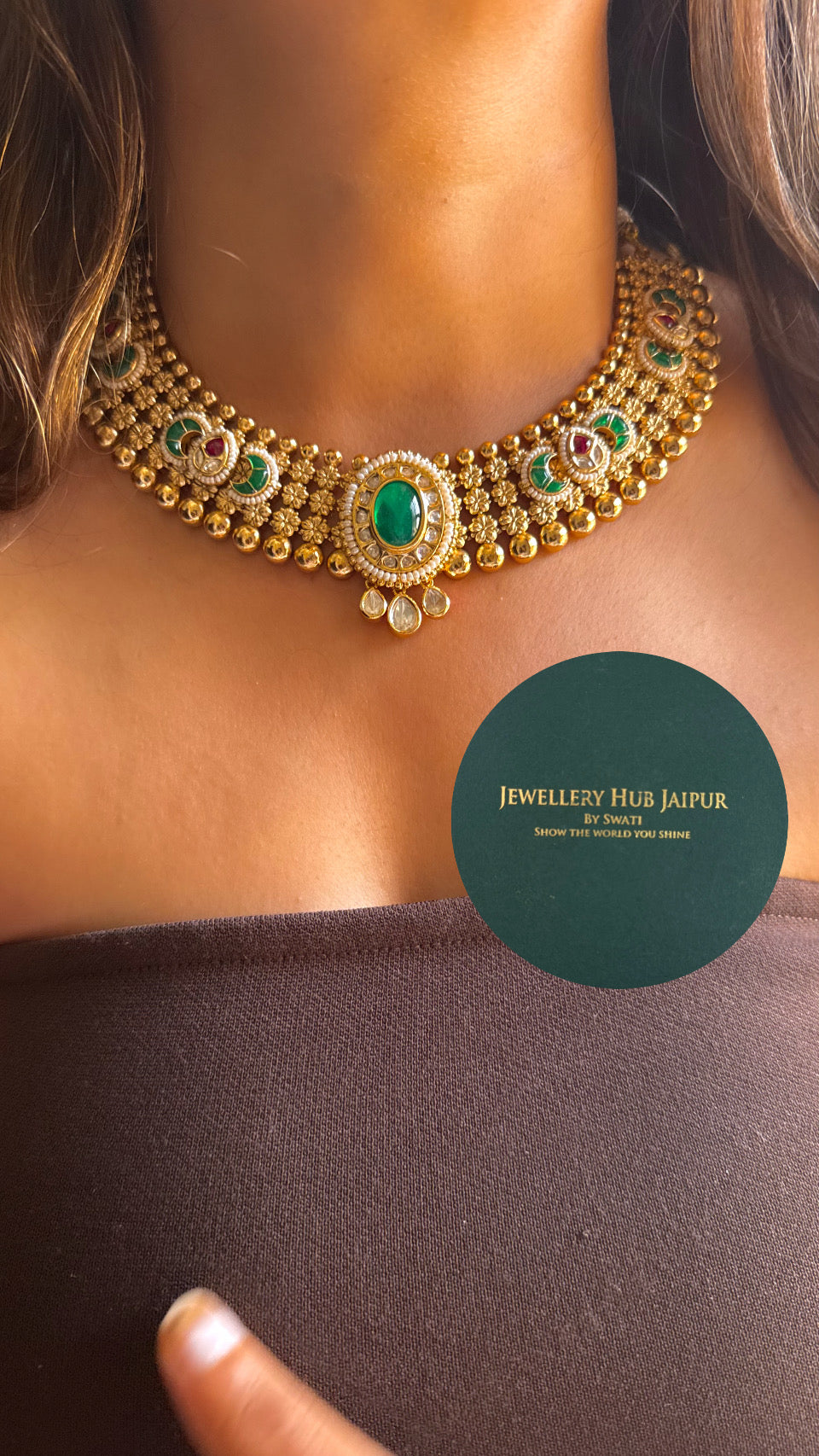 Rajwada Tribhuvan Das Zaveri inspired emerald collar necklace