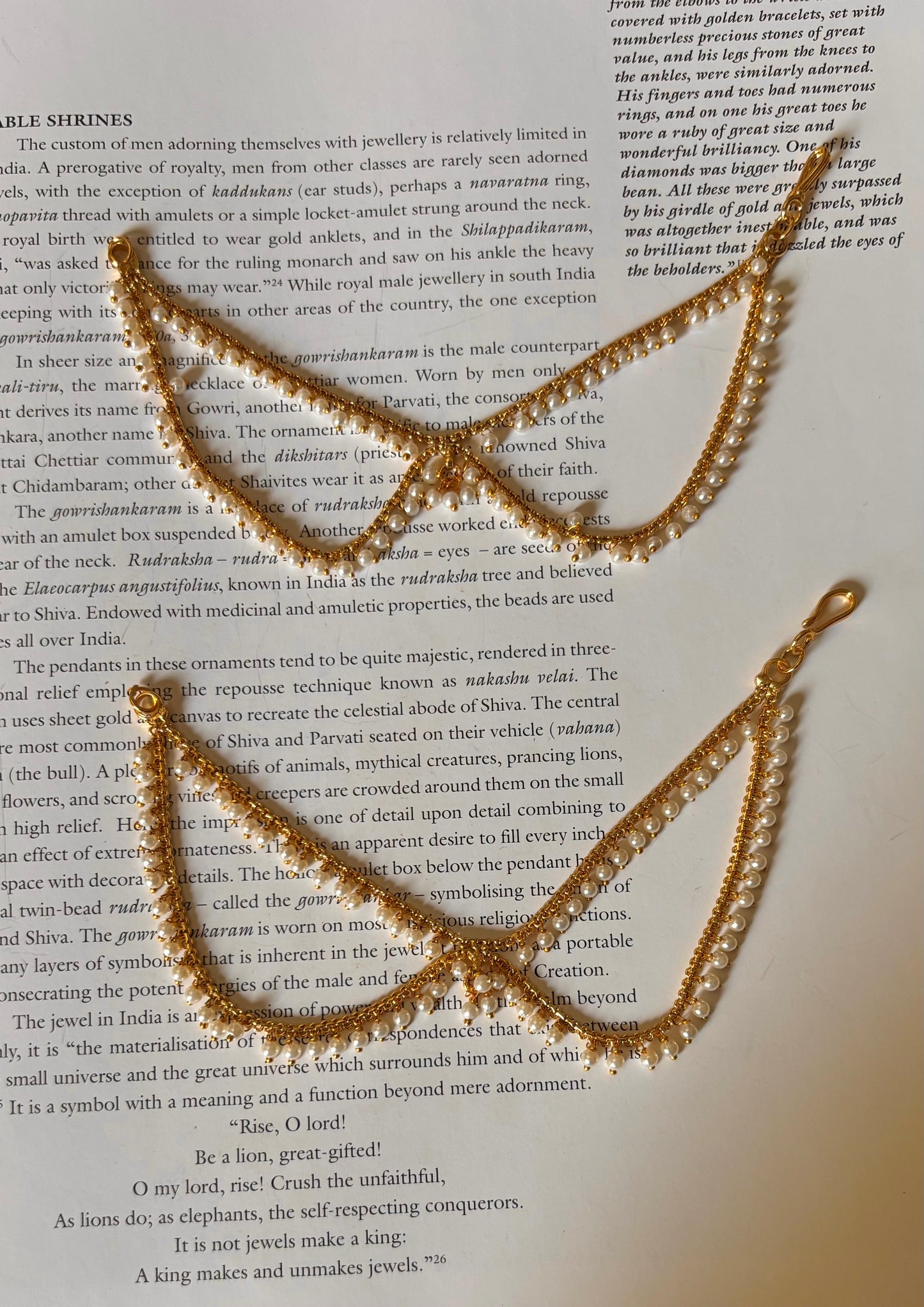 2 layer knot pearl detailing kaanchain