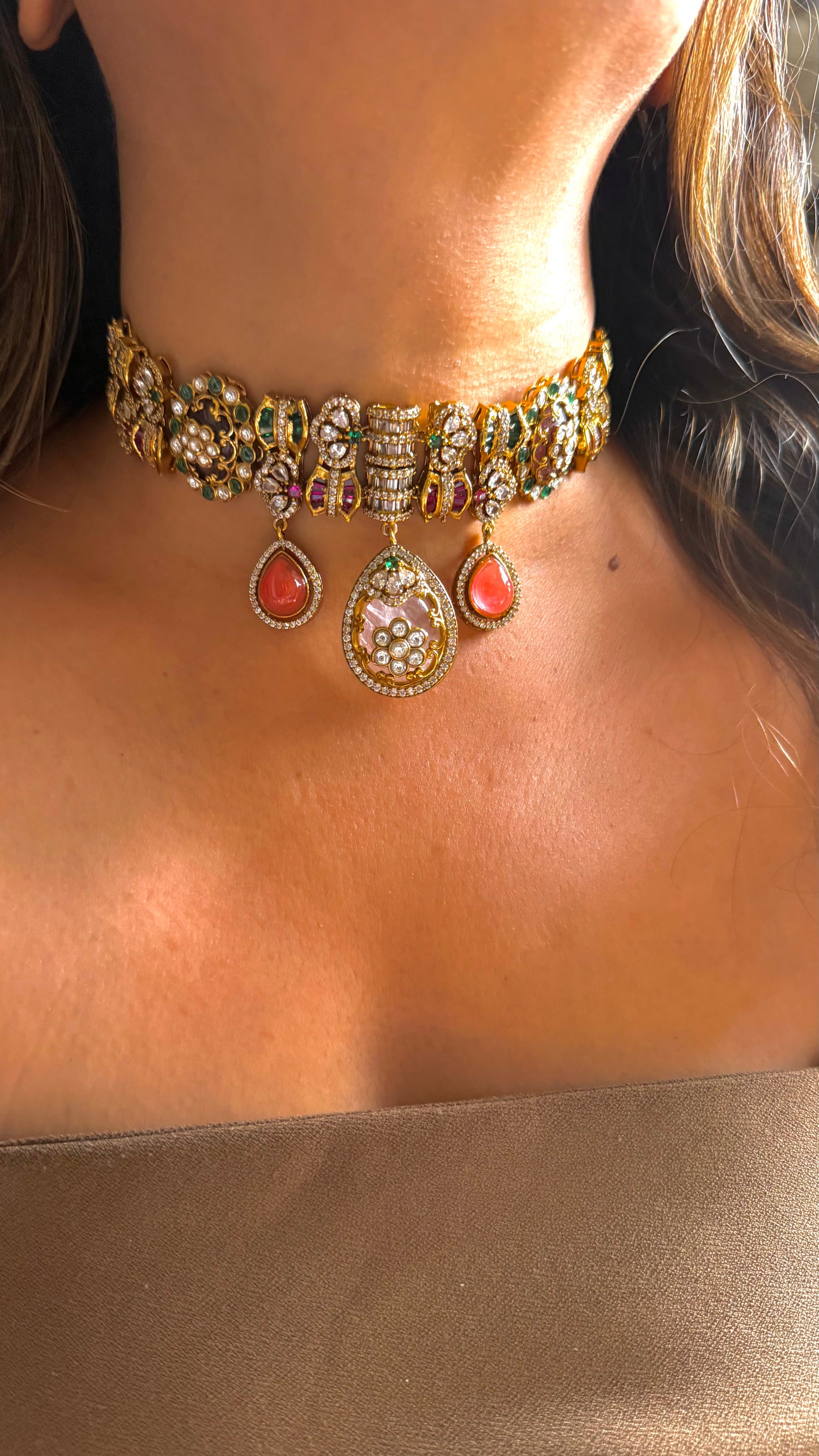 Sabya inspired onyx stone choker