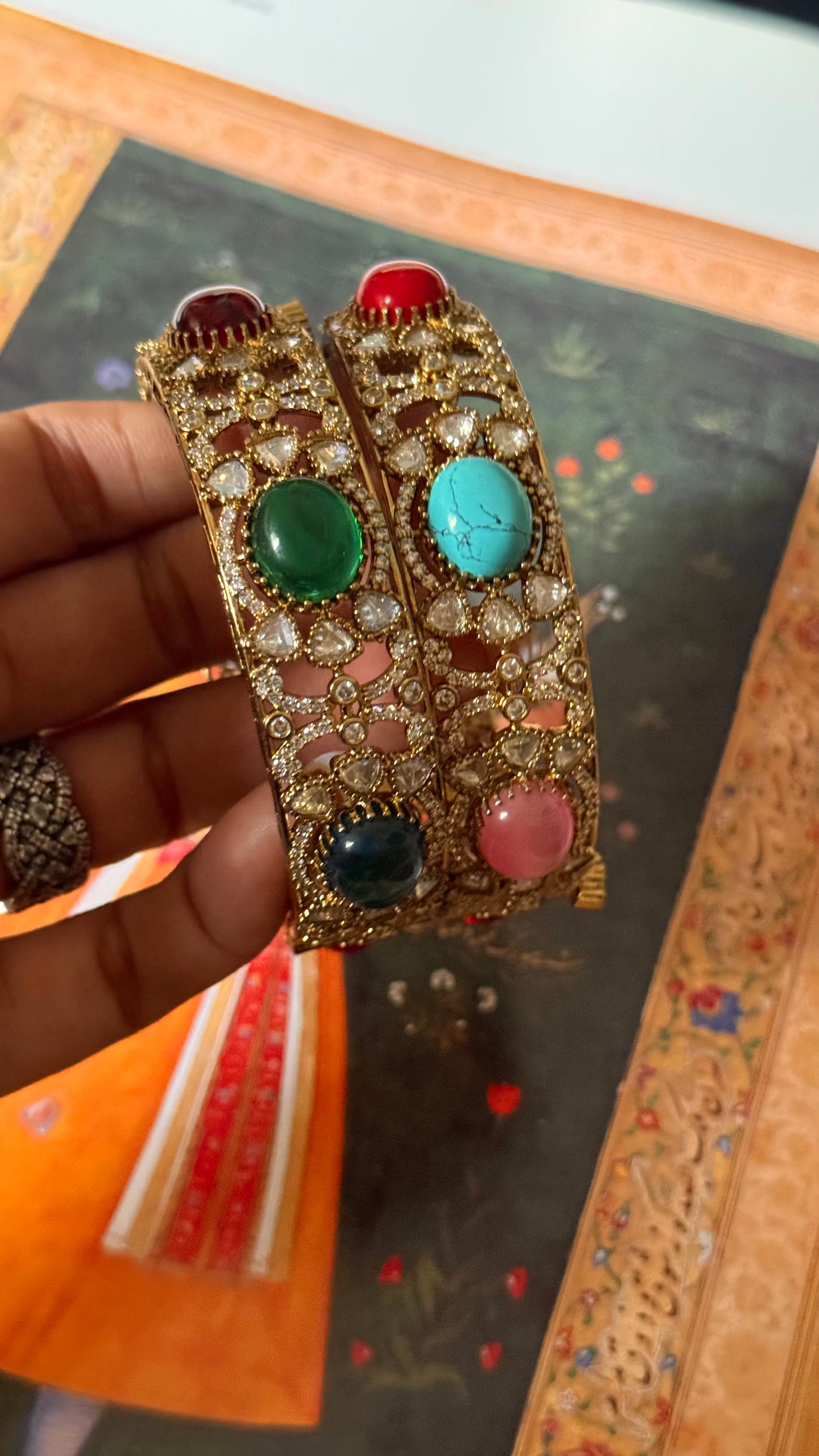 Navratna Victorian openable bangle