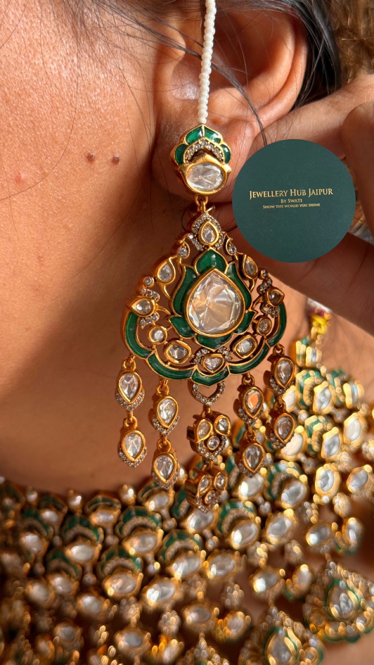 Emerald bridal Asia Moissanite choker set