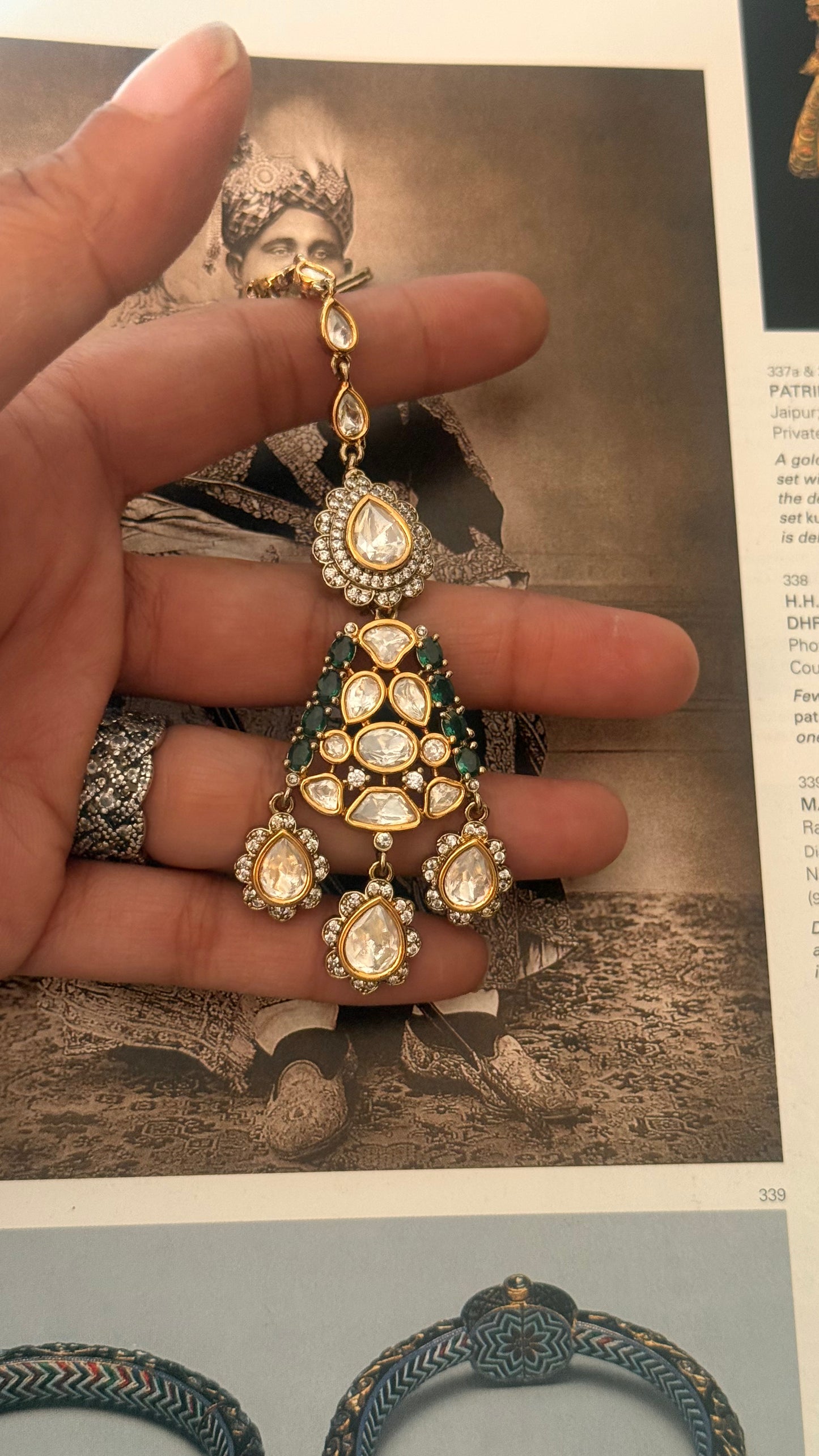Emerald moissanite designer mangtika