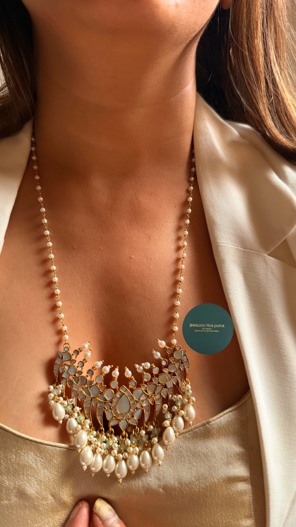 Mother of pearls paachi designed with pearls pendant