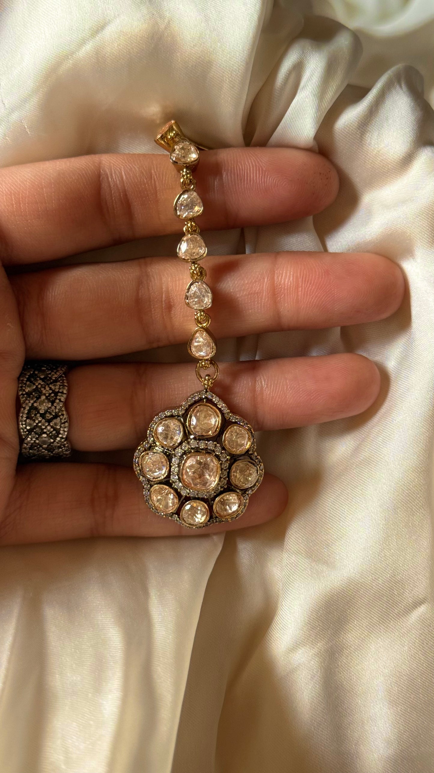 Moissanite polki floral maangtika