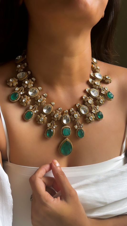 Emerald Moissanite & Uncut polki necklace