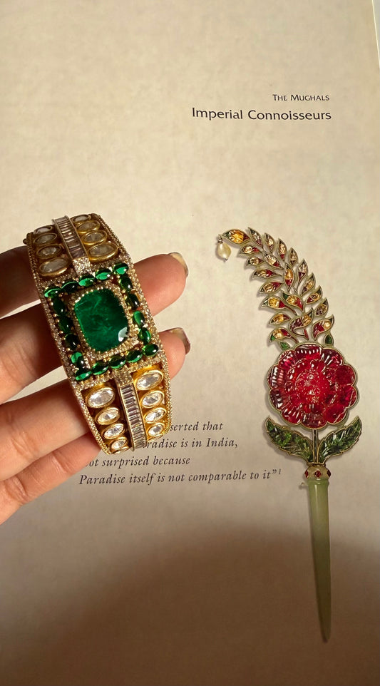 Emerald doublet moissanite openable bracelet