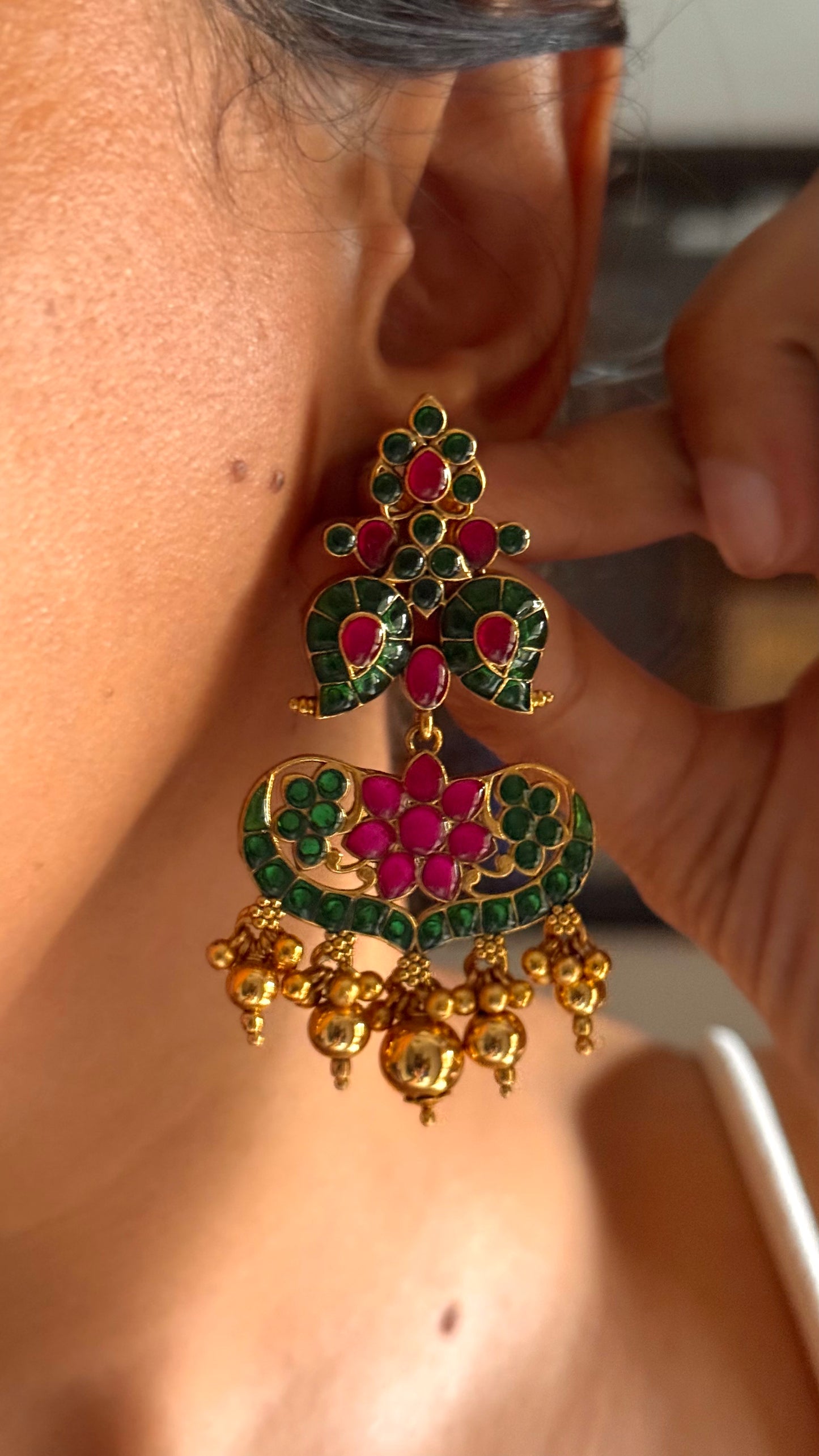Real camp dual side wearable paachi Necklace