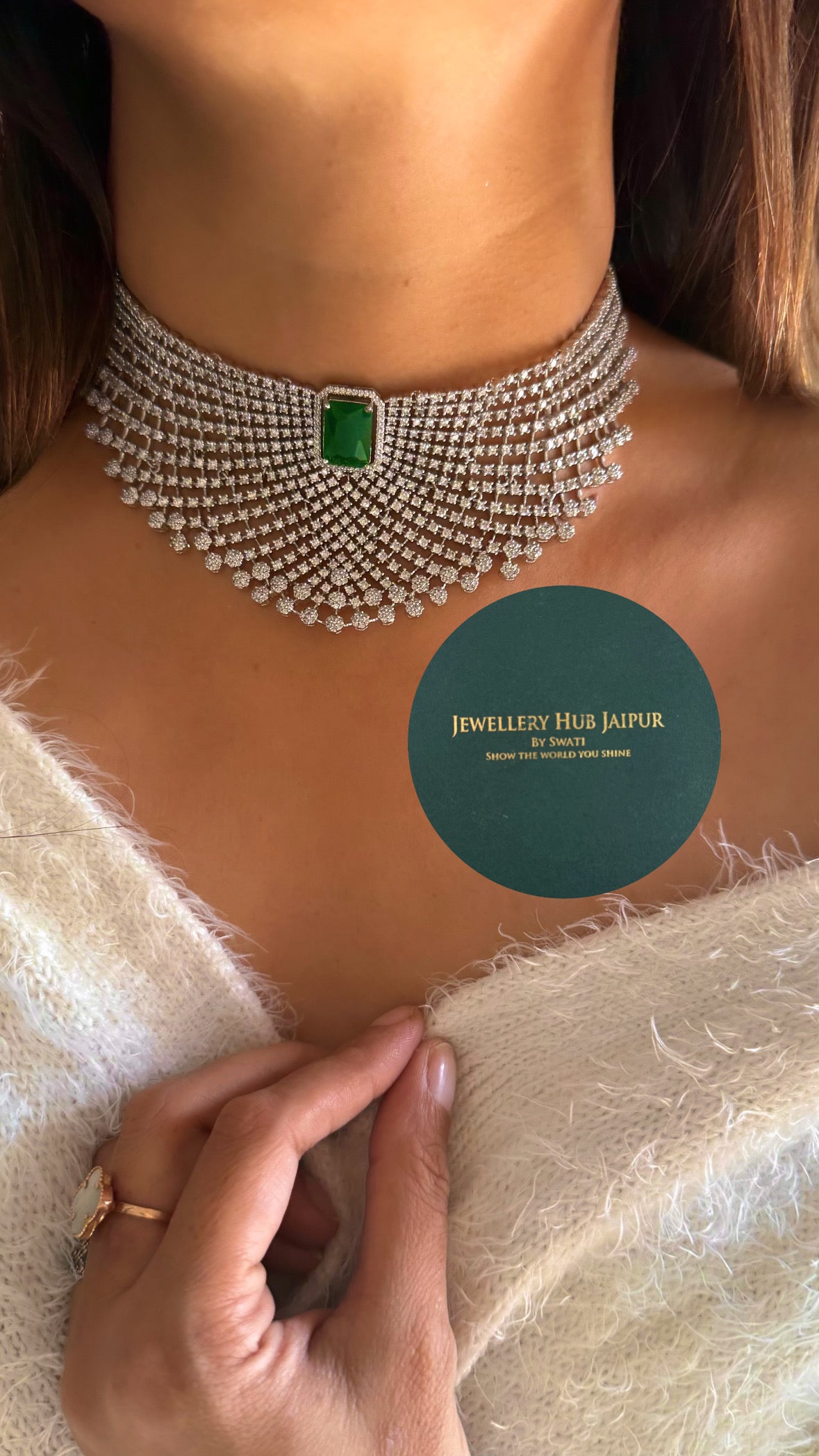 Emerald diamond statement choker set