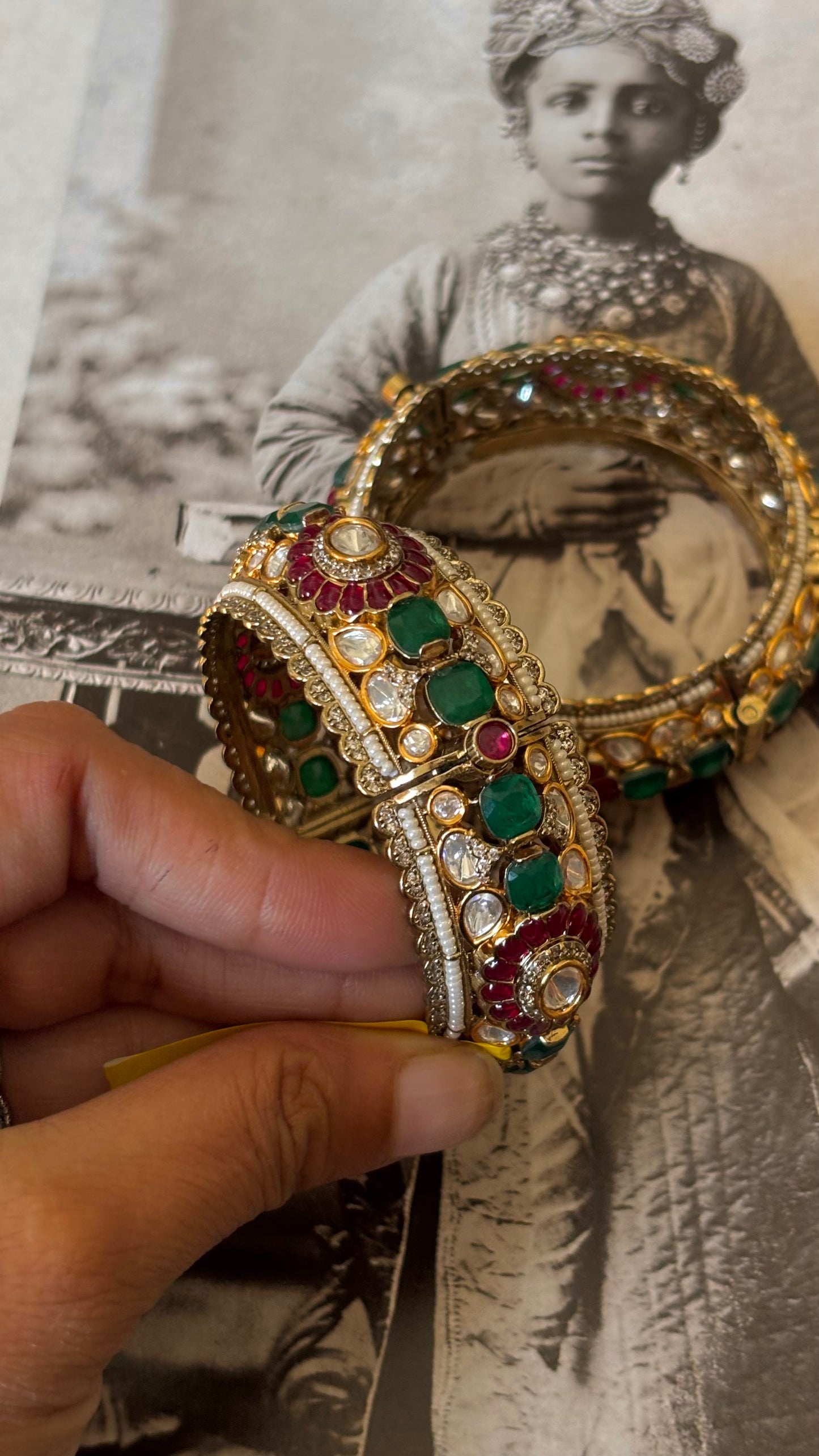 Emerald & Rani takkar work victorian bangles