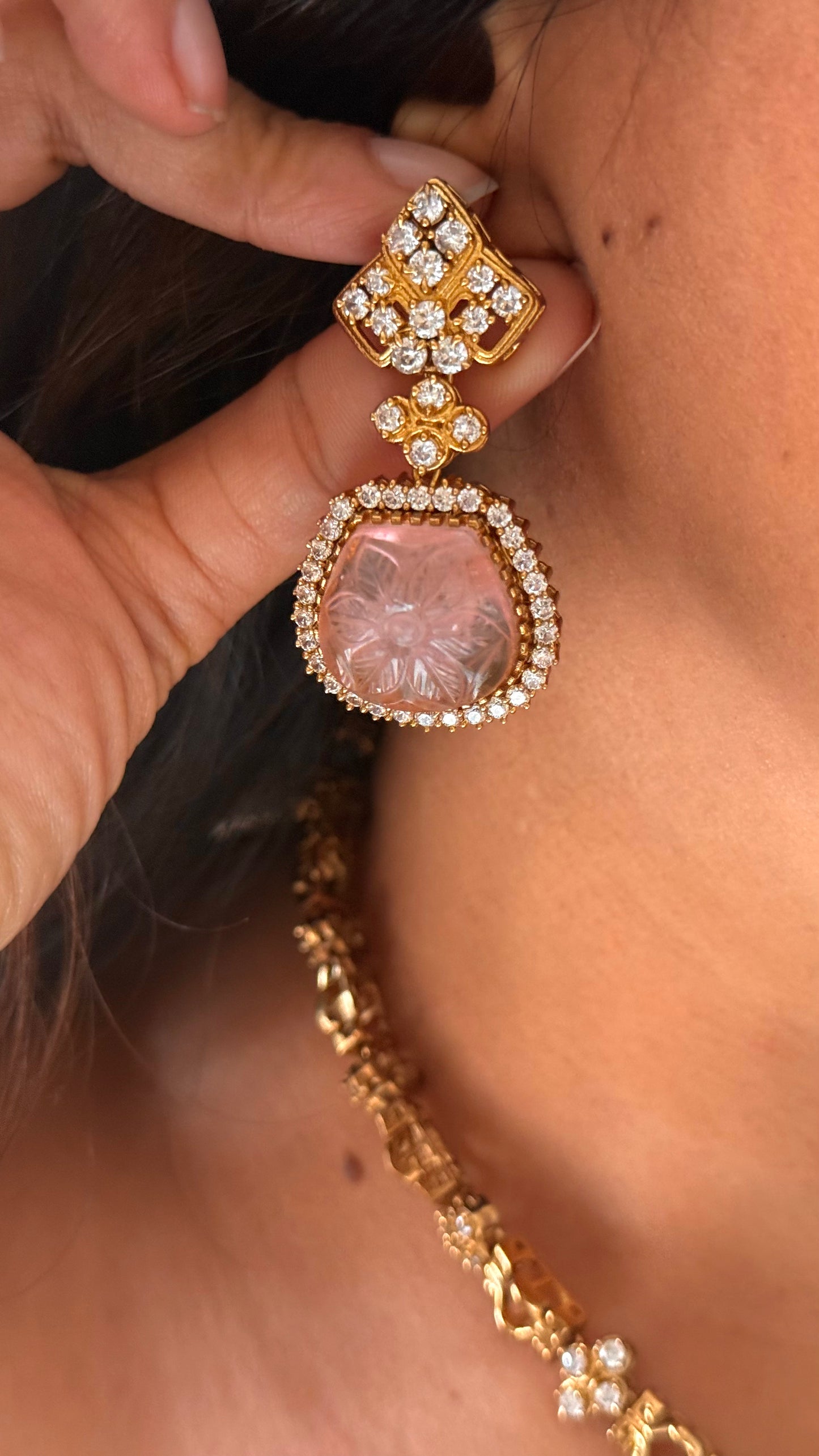 Necklace rose quartz  craving stone