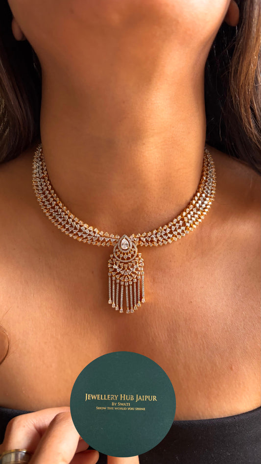 GJ polish AD sparkle Necklace