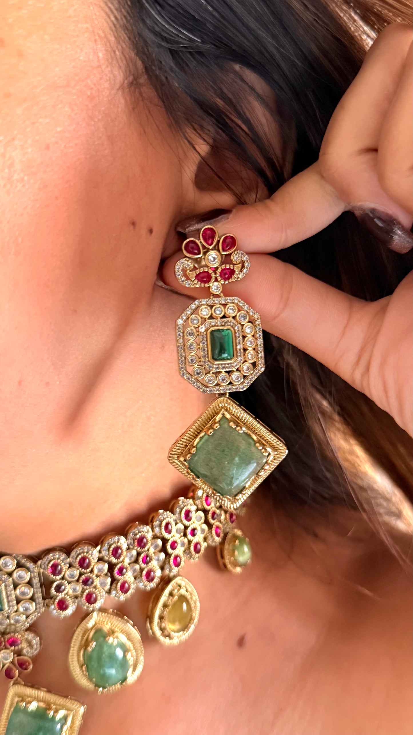 Vanya Mint doublet and rani pink moissanite choker set