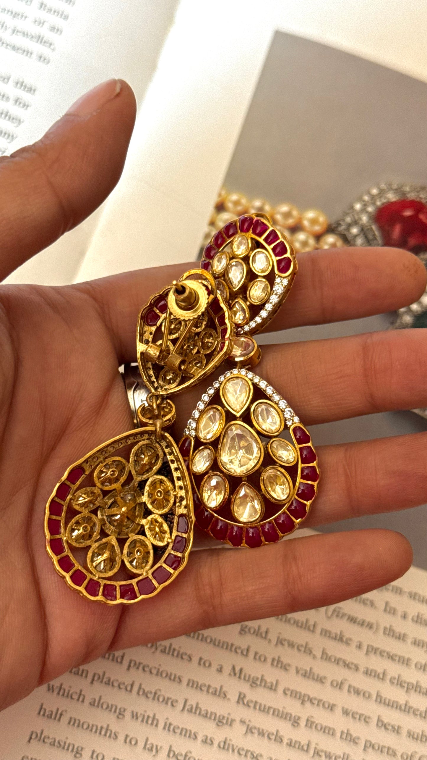 Ruby takkar peeli polki dnaglers