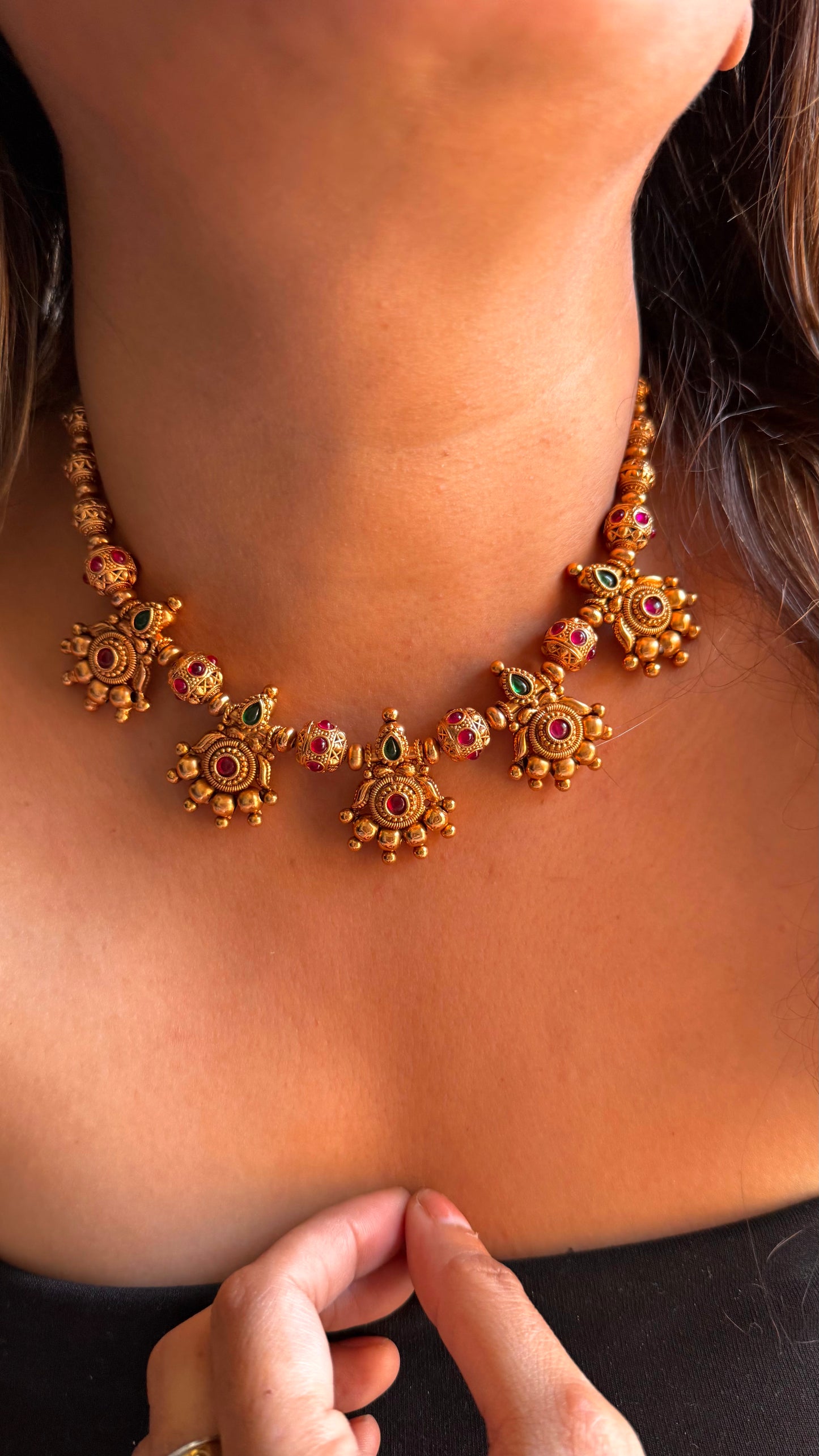 Maharashtrian emerald & ruby rajwada necklace