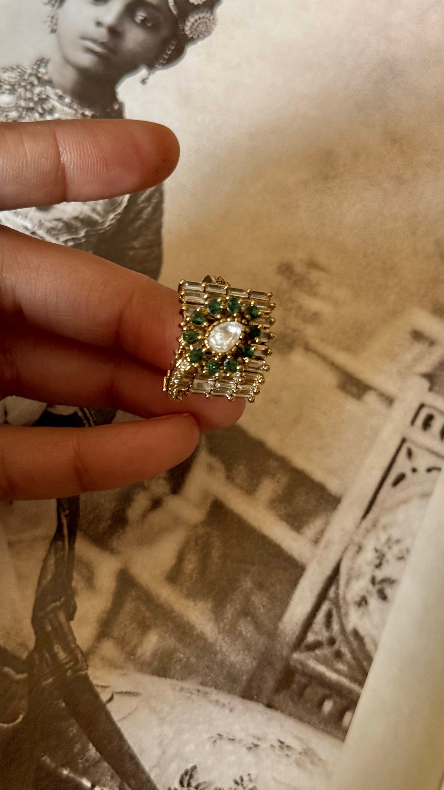 Emerald moissanite uncut polki adjustable ring