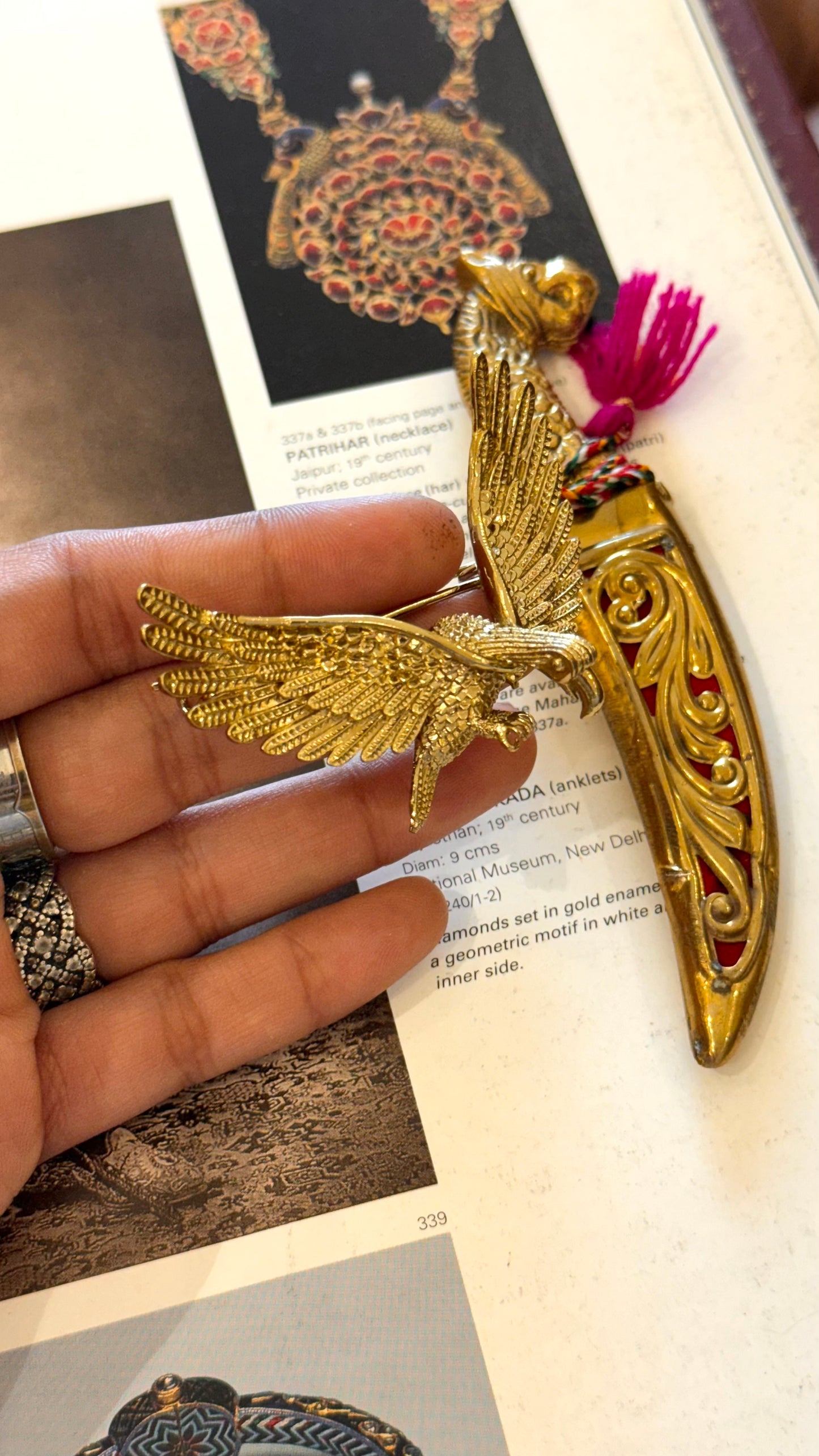 Baaj designer gold Kalgi