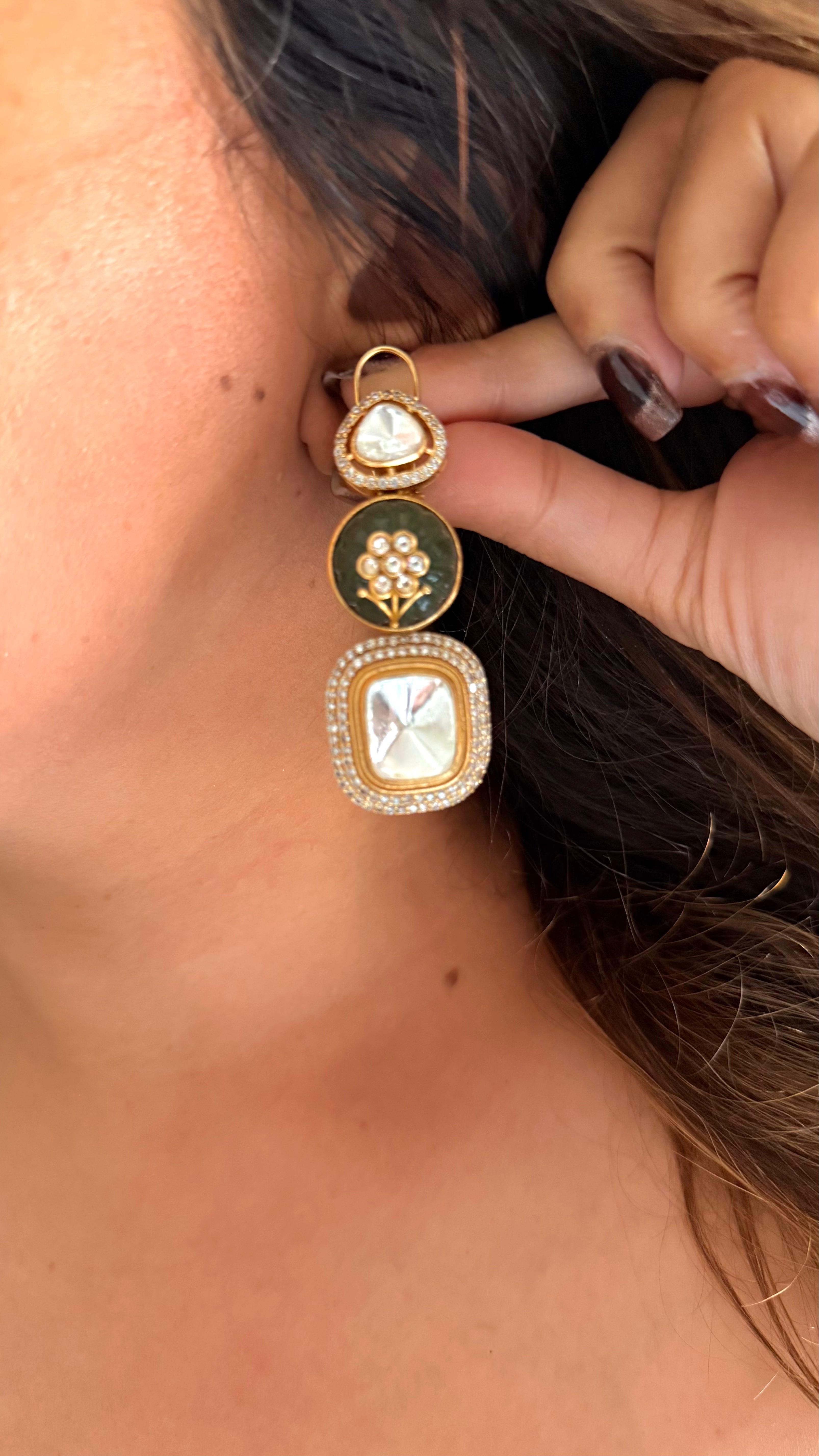 Mint doublet & Moissanite polki choker