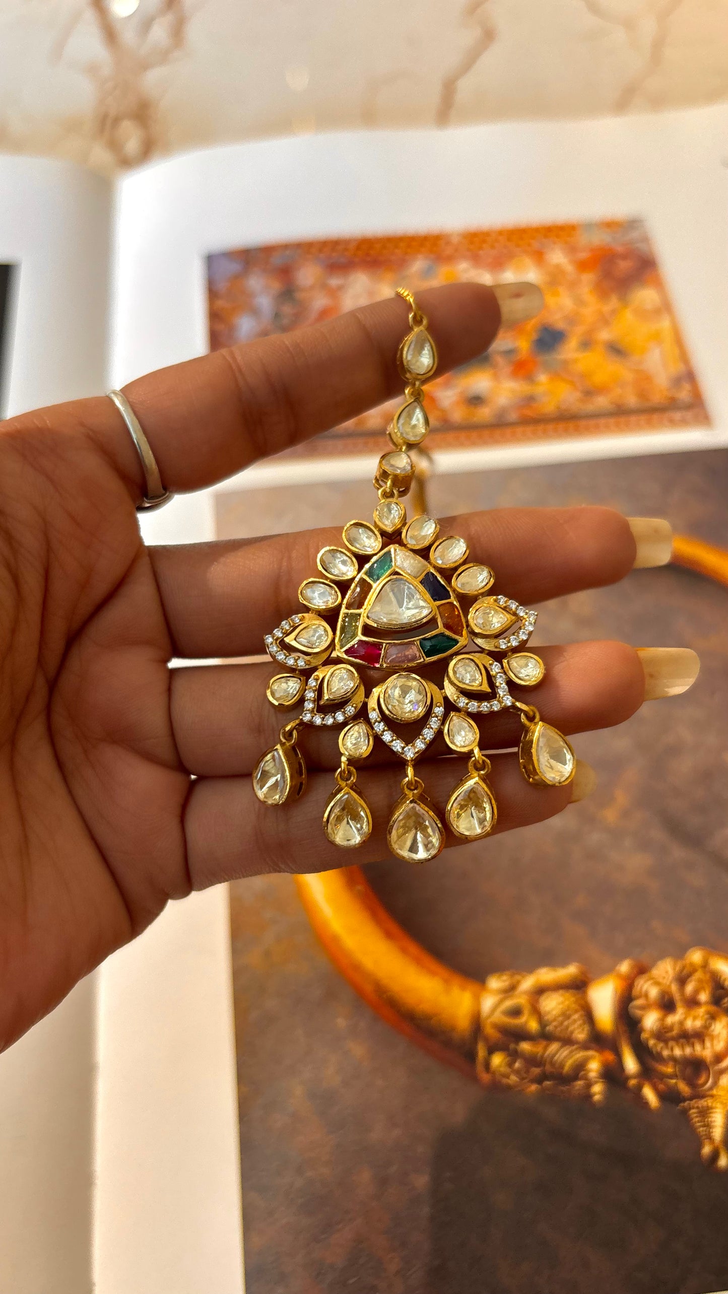 Navratna Peeli Polki maangtika