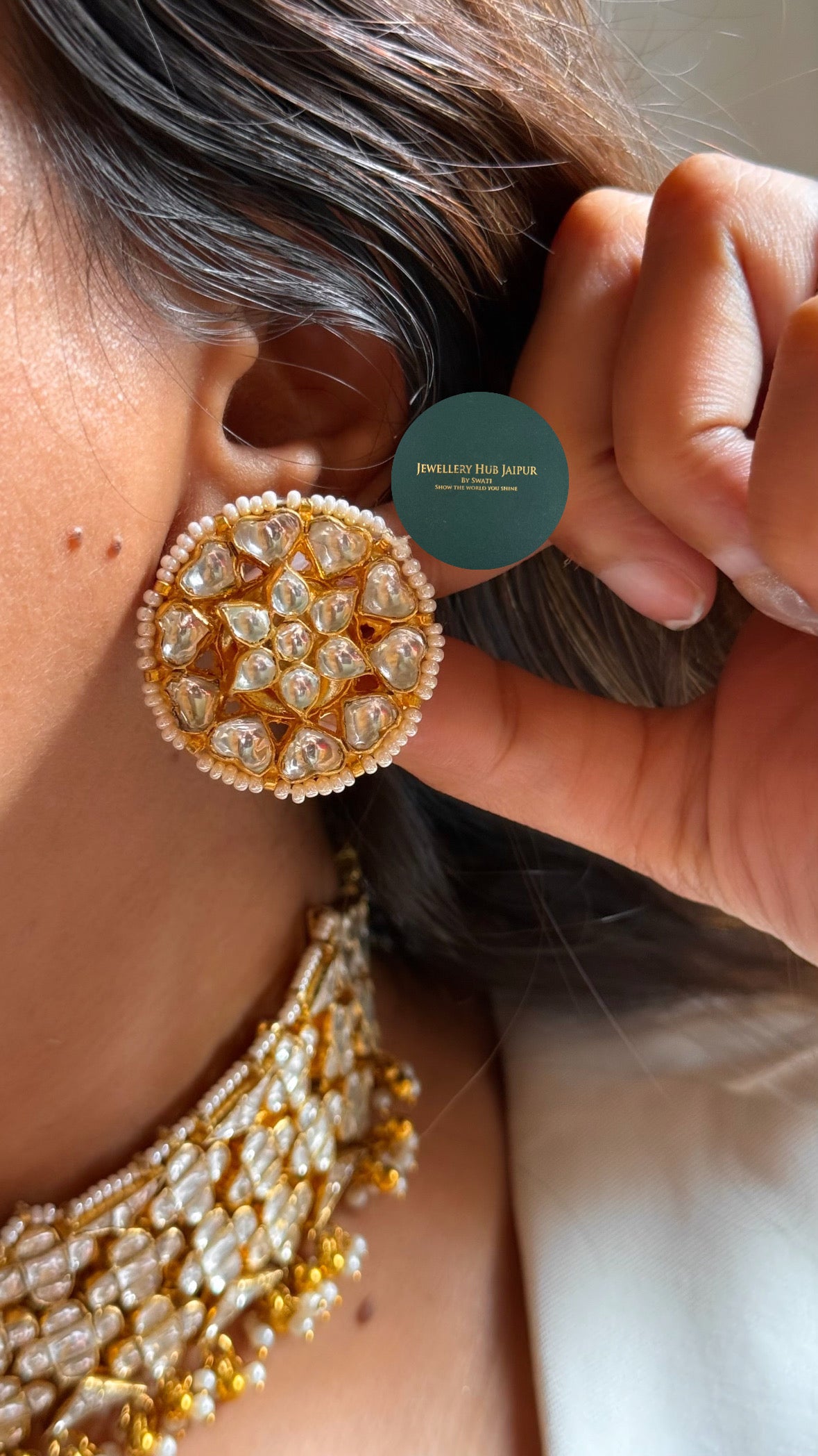 Heritage paachi kundan with pearls choker set