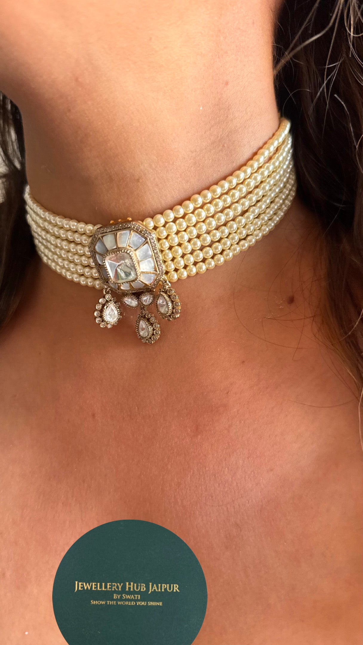 Mother of pearl thread choker Necklace