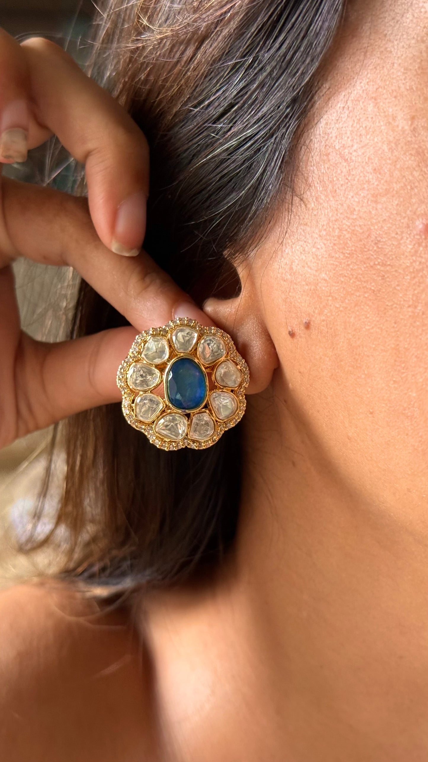 Sapphire real moissanite studs