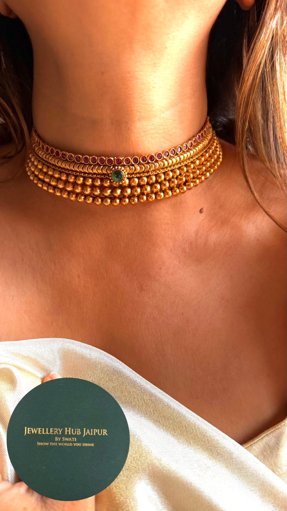 Gold rajwada minimal choker