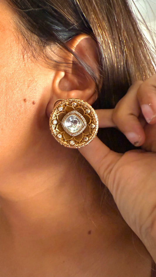 Moissanite polki golden stud