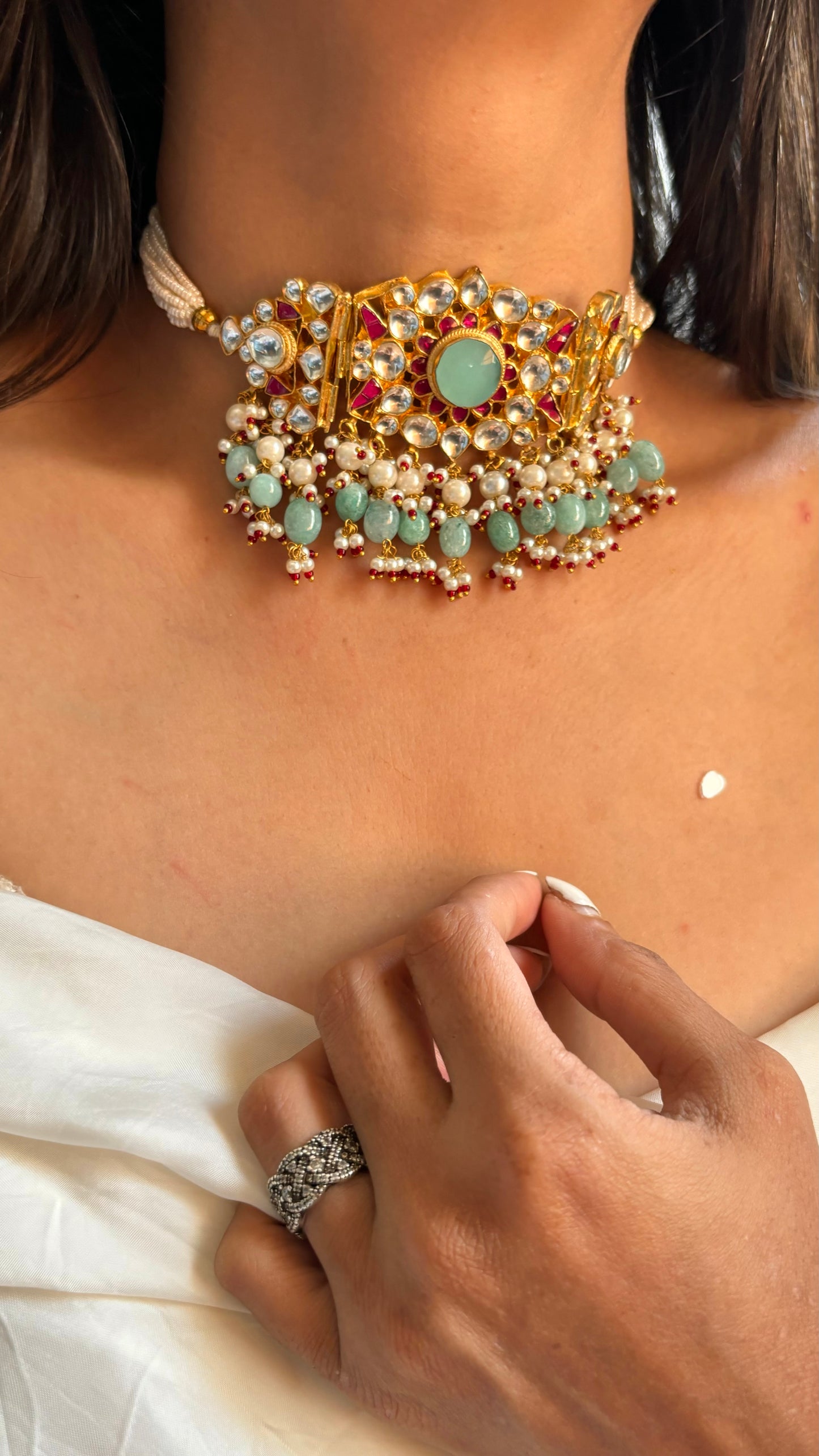 Peachi Kundan Firoza necklace with earrings
