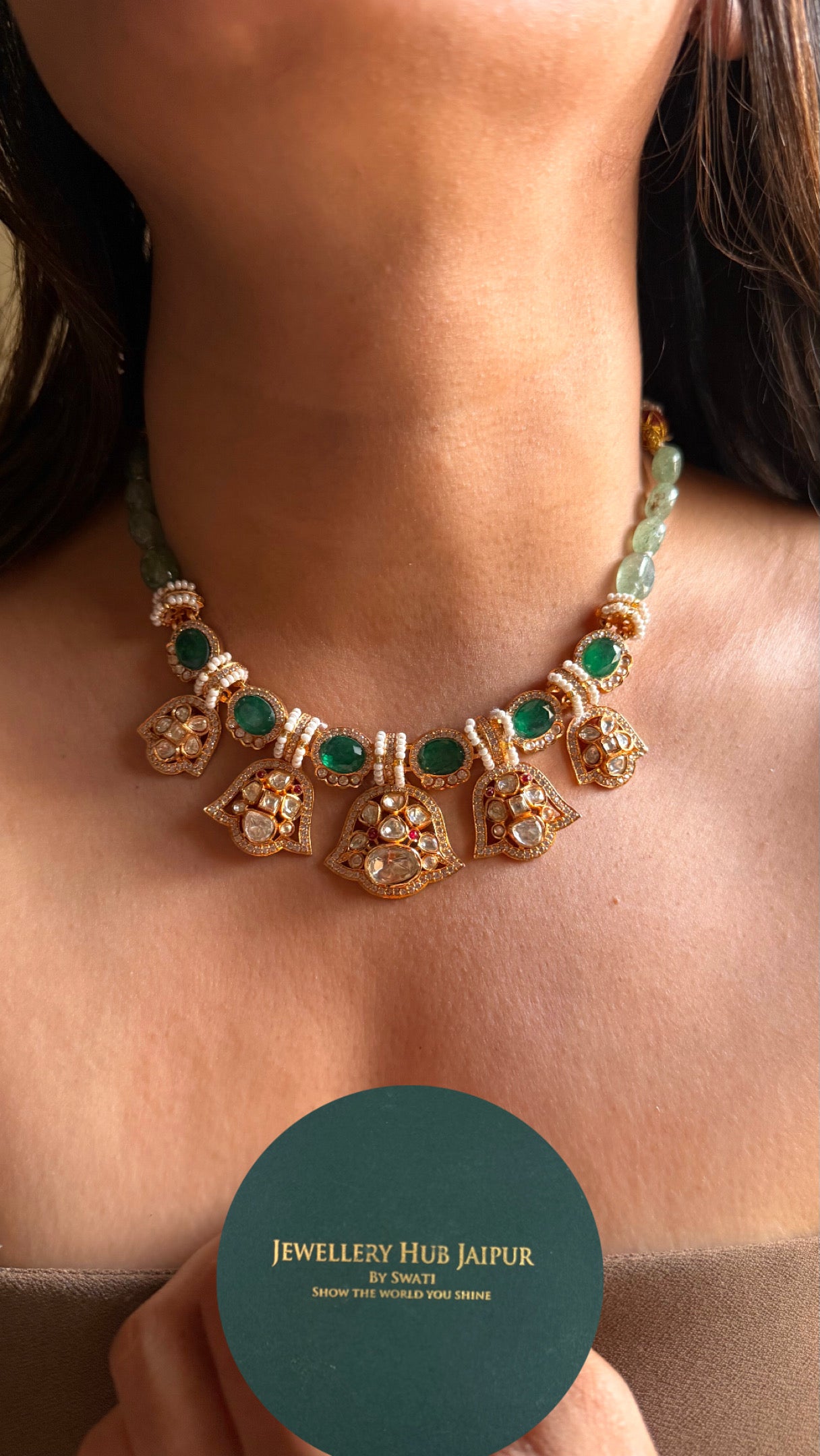 Emerald peeli polki moissanite necklace