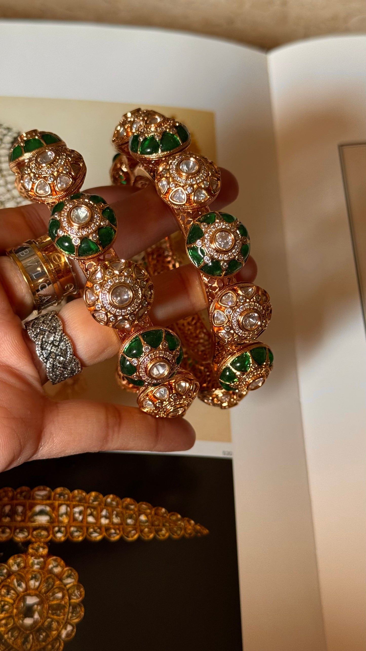 Emerald Moissanite takkar bangdi bangles